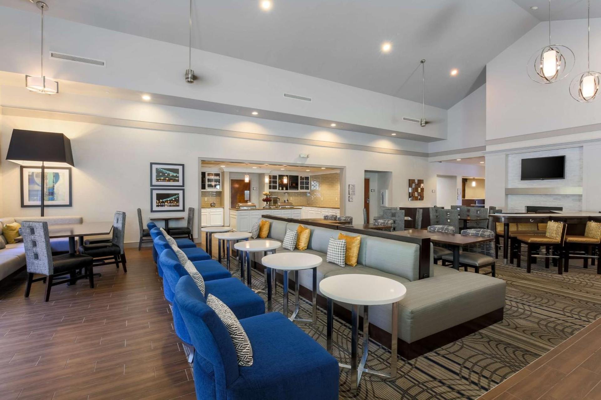 Homewood Suites by Hilton Southwind - Hacks Cross photo 5