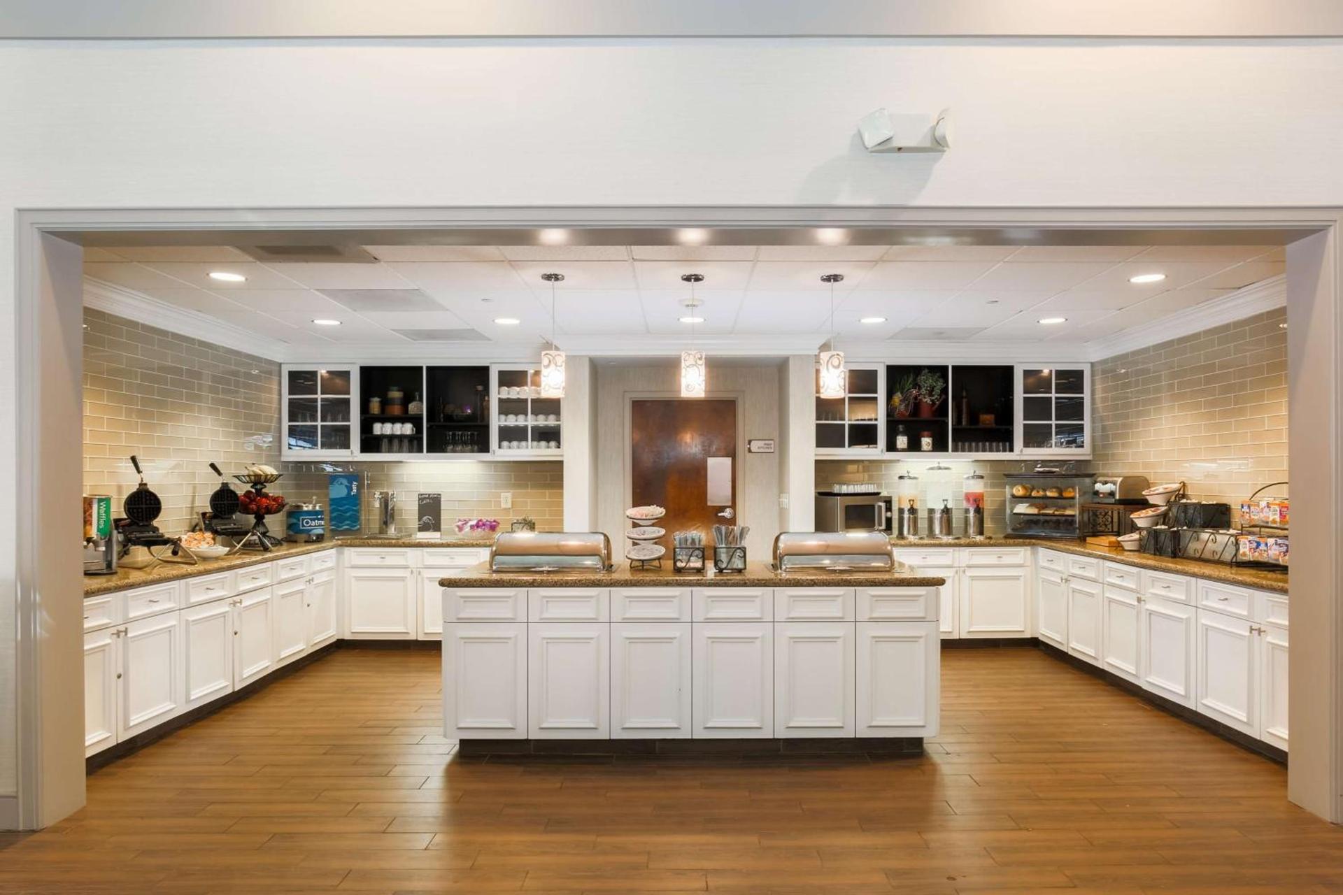 Homewood Suites by Hilton Southwind - Hacks Cross photo 9
