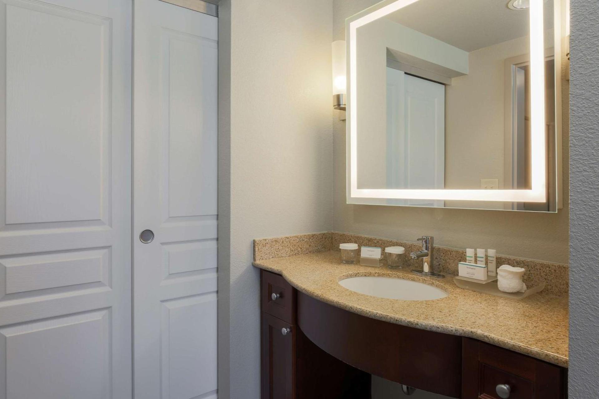 Homewood Suites by Hilton Southwind - Hacks Cross photo 18