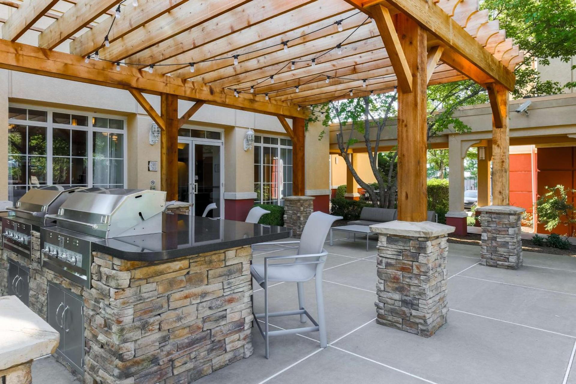 Homewood Suites by Hilton Southwind - Hacks Cross photo 25