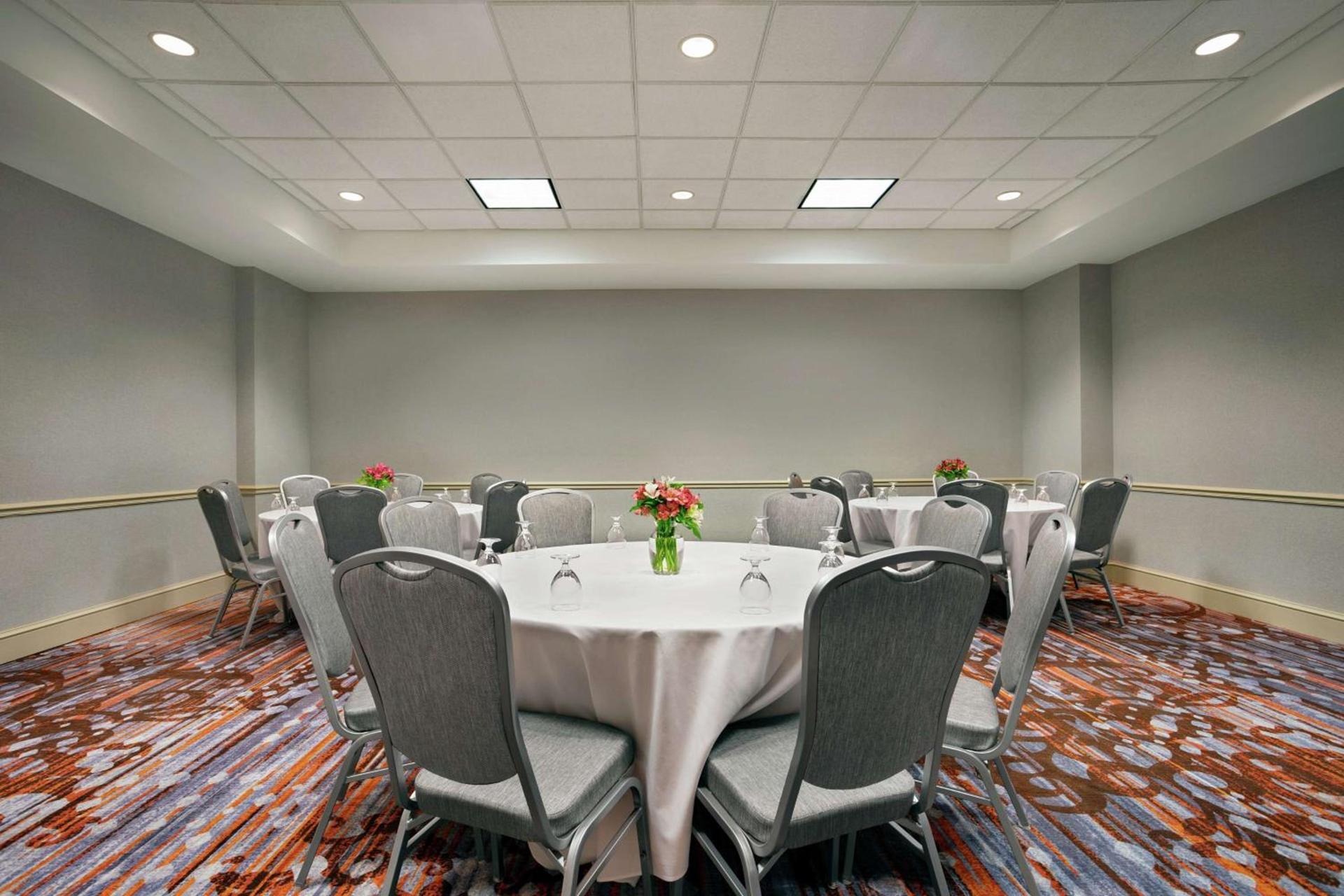 Hilton Garden Inn New Orleans Convention Center photo 48