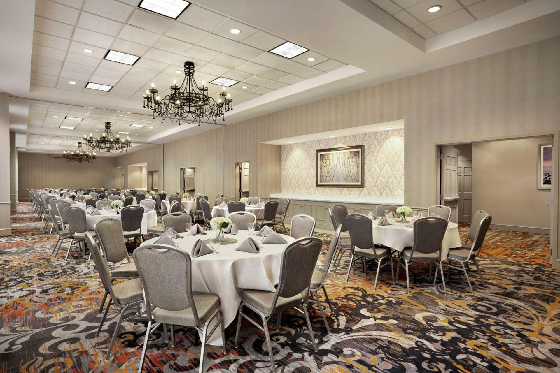 Hilton Garden Inn New Orleans Convention Center photo 49