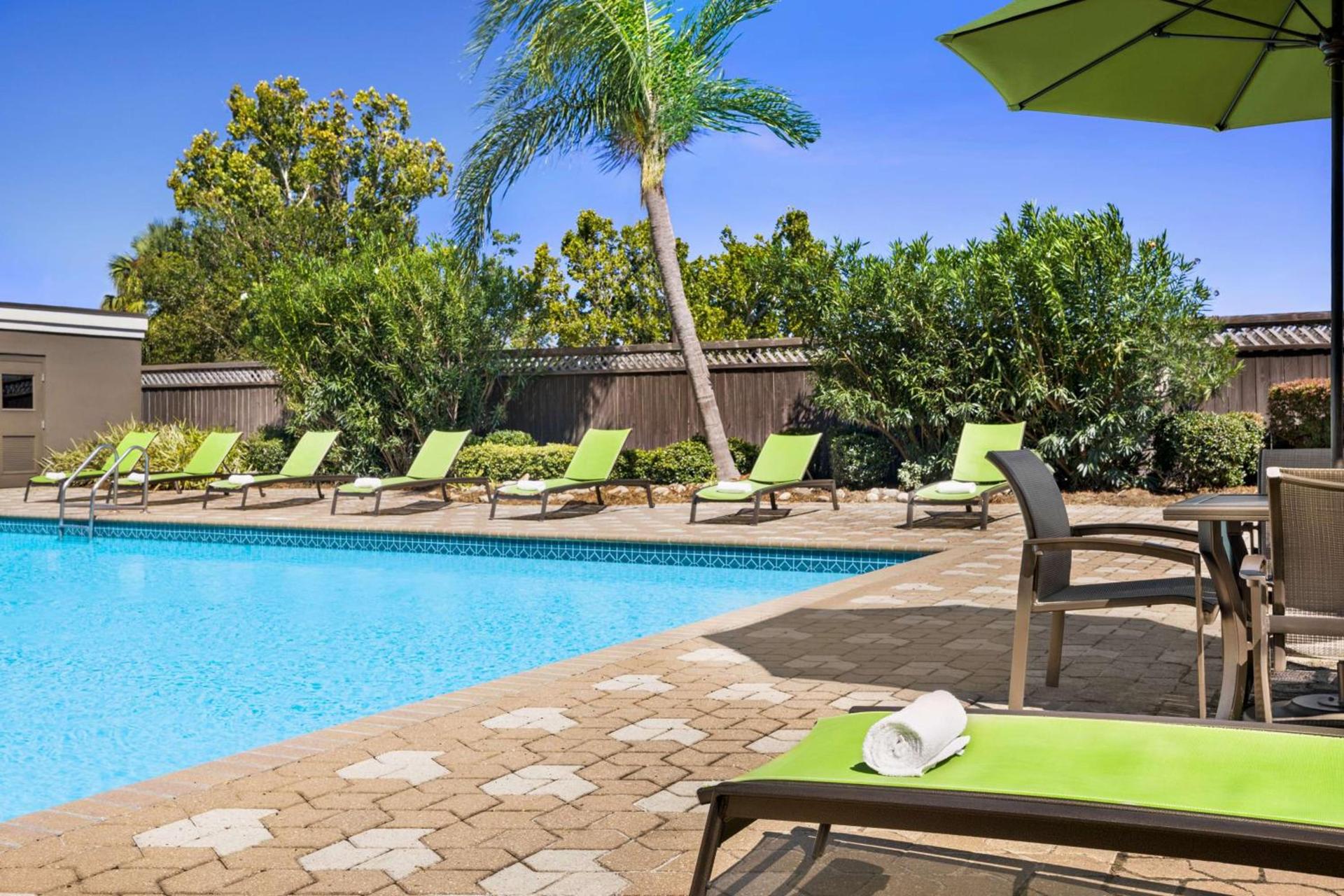 DoubleTree by Hilton New Orleans Airport photo 5