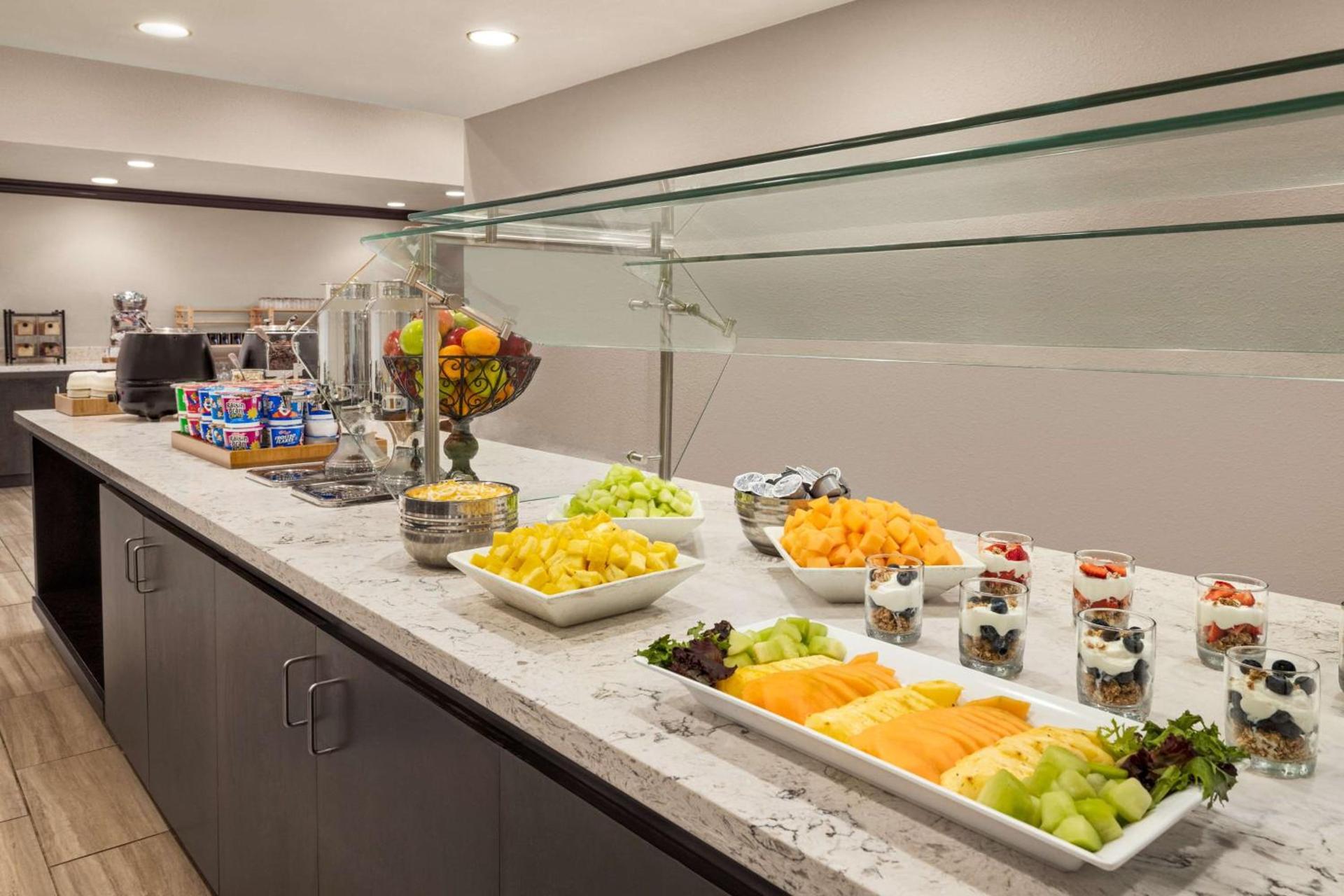 DoubleTree by Hilton New Orleans Airport photo 15