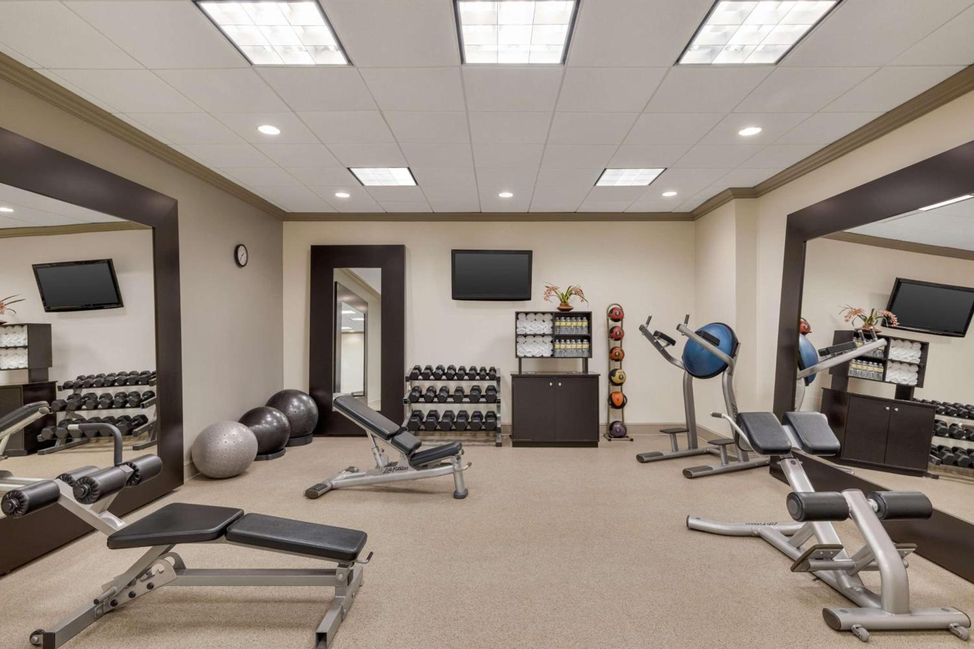 DoubleTree by Hilton New Orleans Airport photo 17
