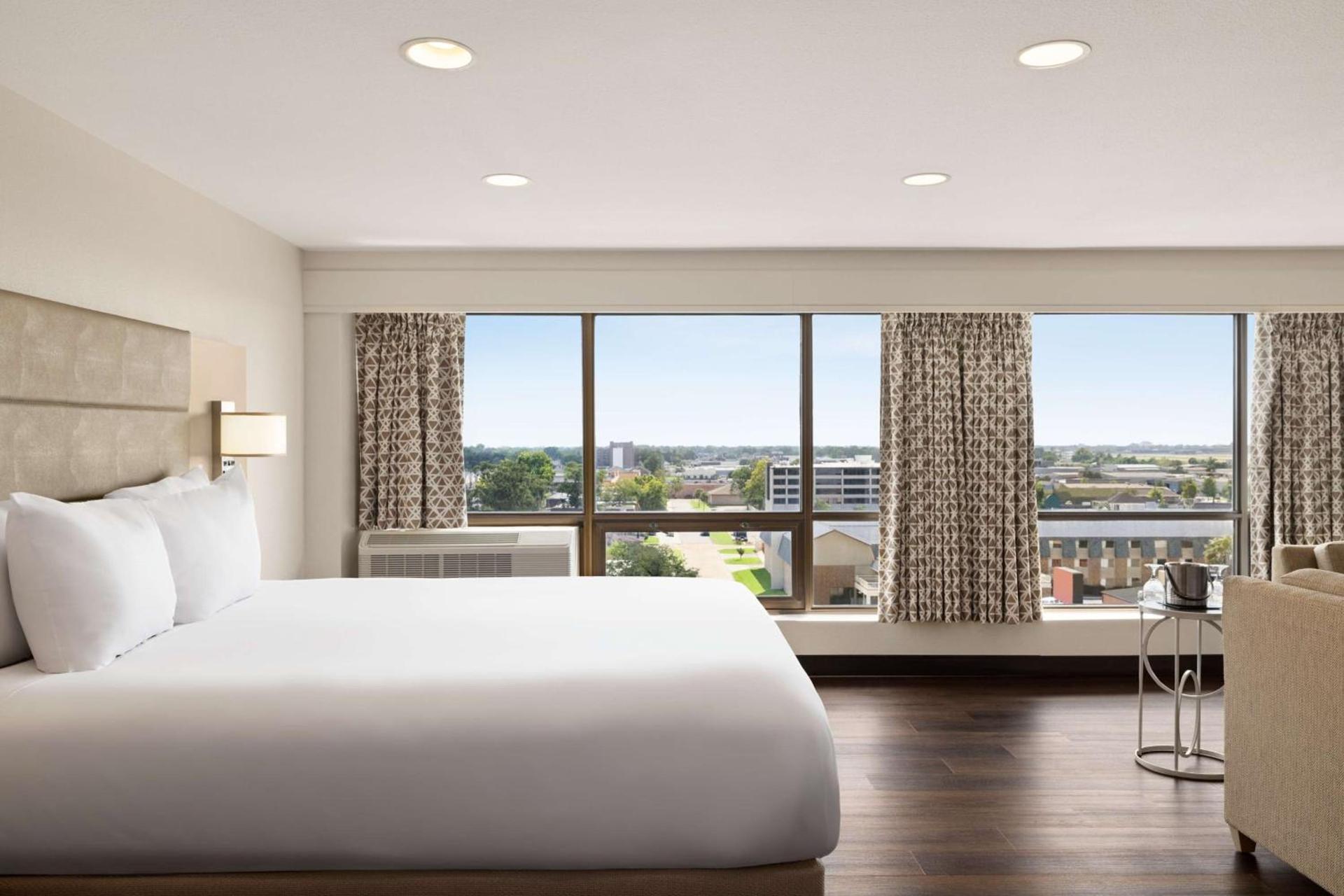 DoubleTree by Hilton New Orleans Airport photo 26