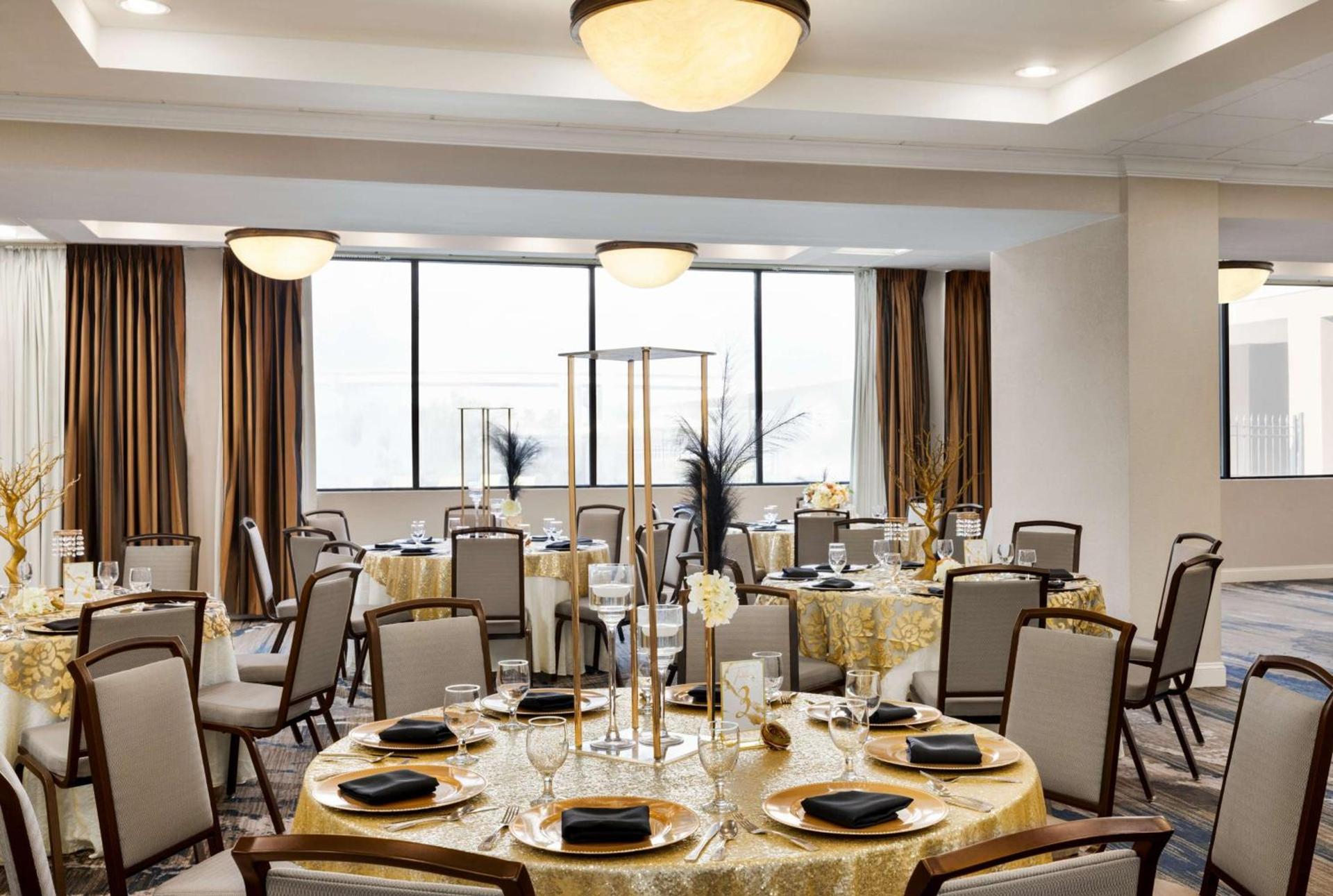 DoubleTree by Hilton New Orleans Airport photo 34