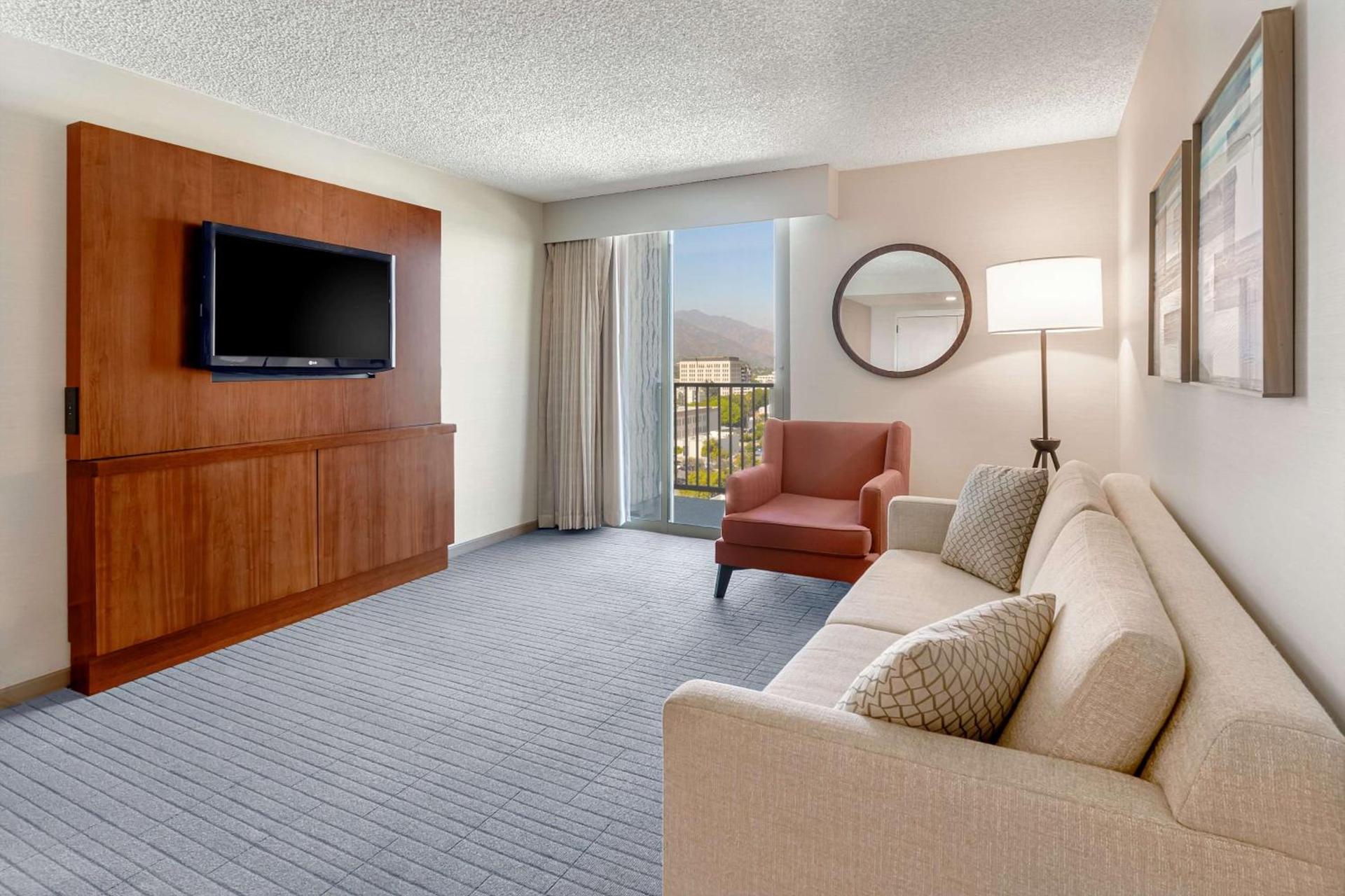 Hilton Pasadena photo 17