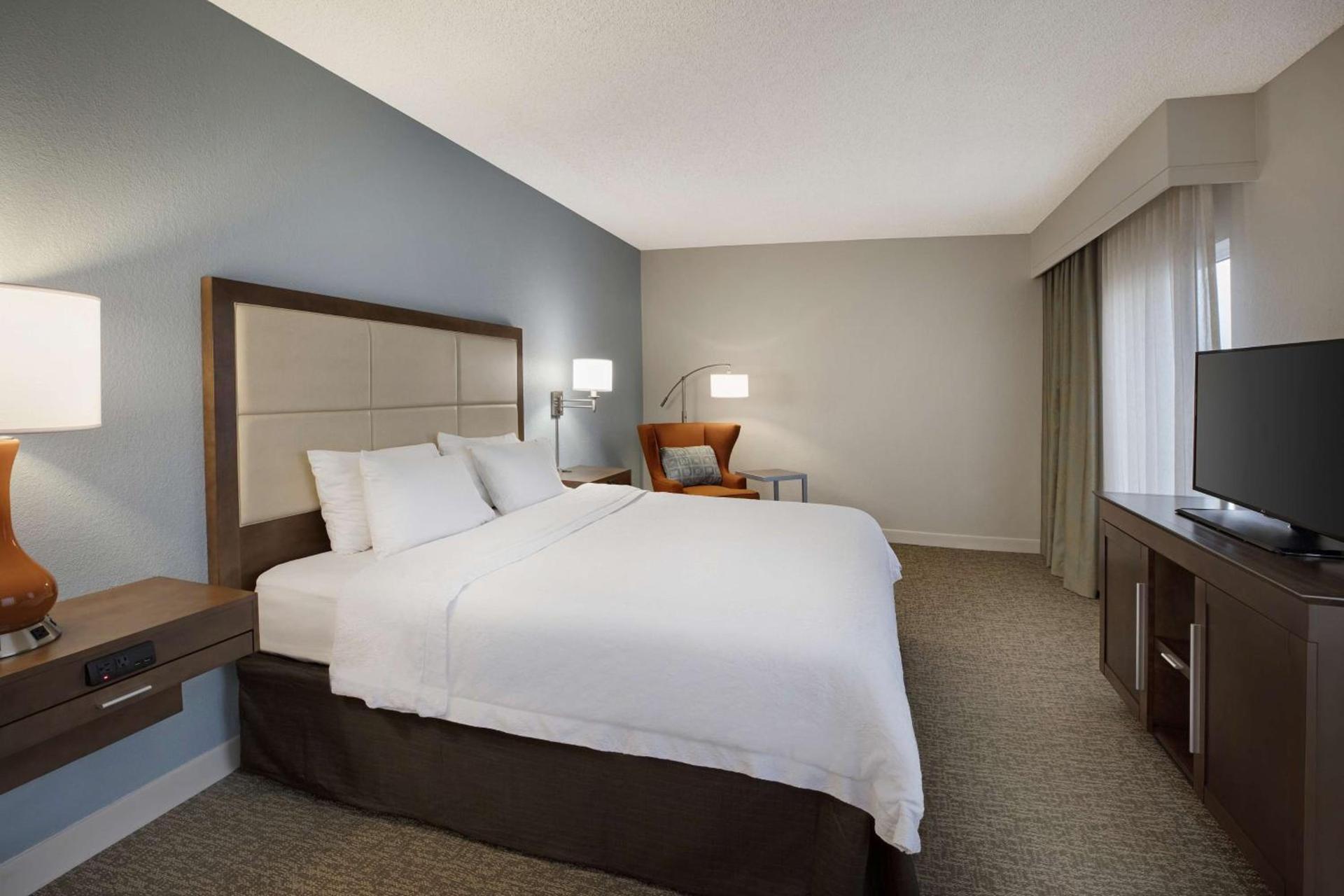 Hampton Inn West Palm Beach Central Airport photo 41