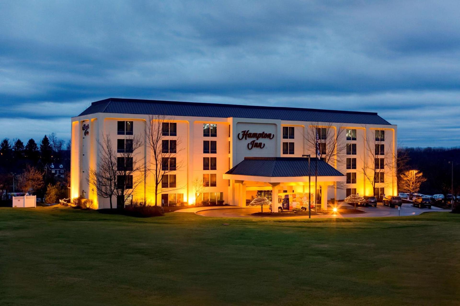 Pittsburgh Airport Inn and Suites — hotel in Moon Township
