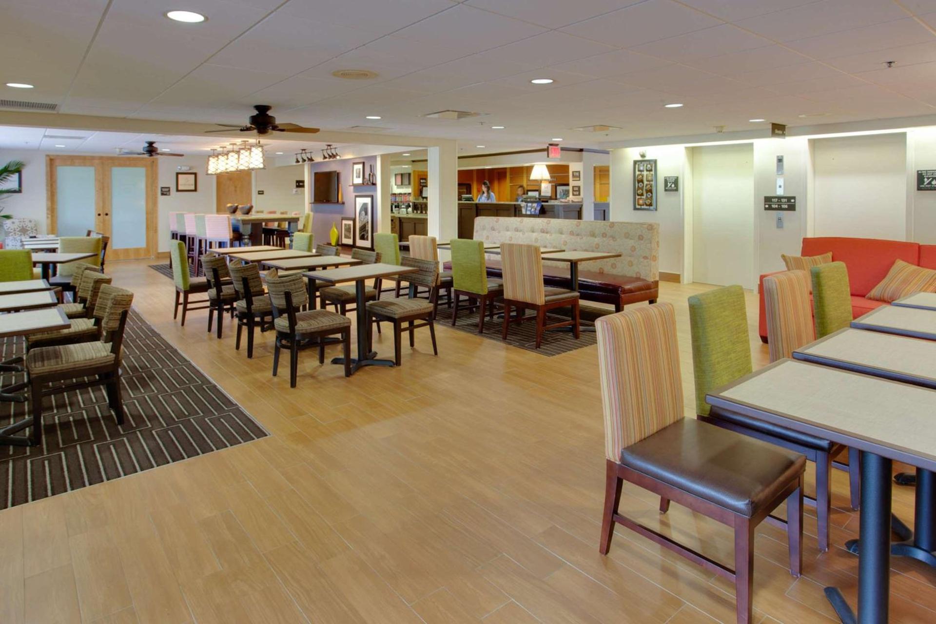 Pittsburgh Airport Inn and Suites photo 5