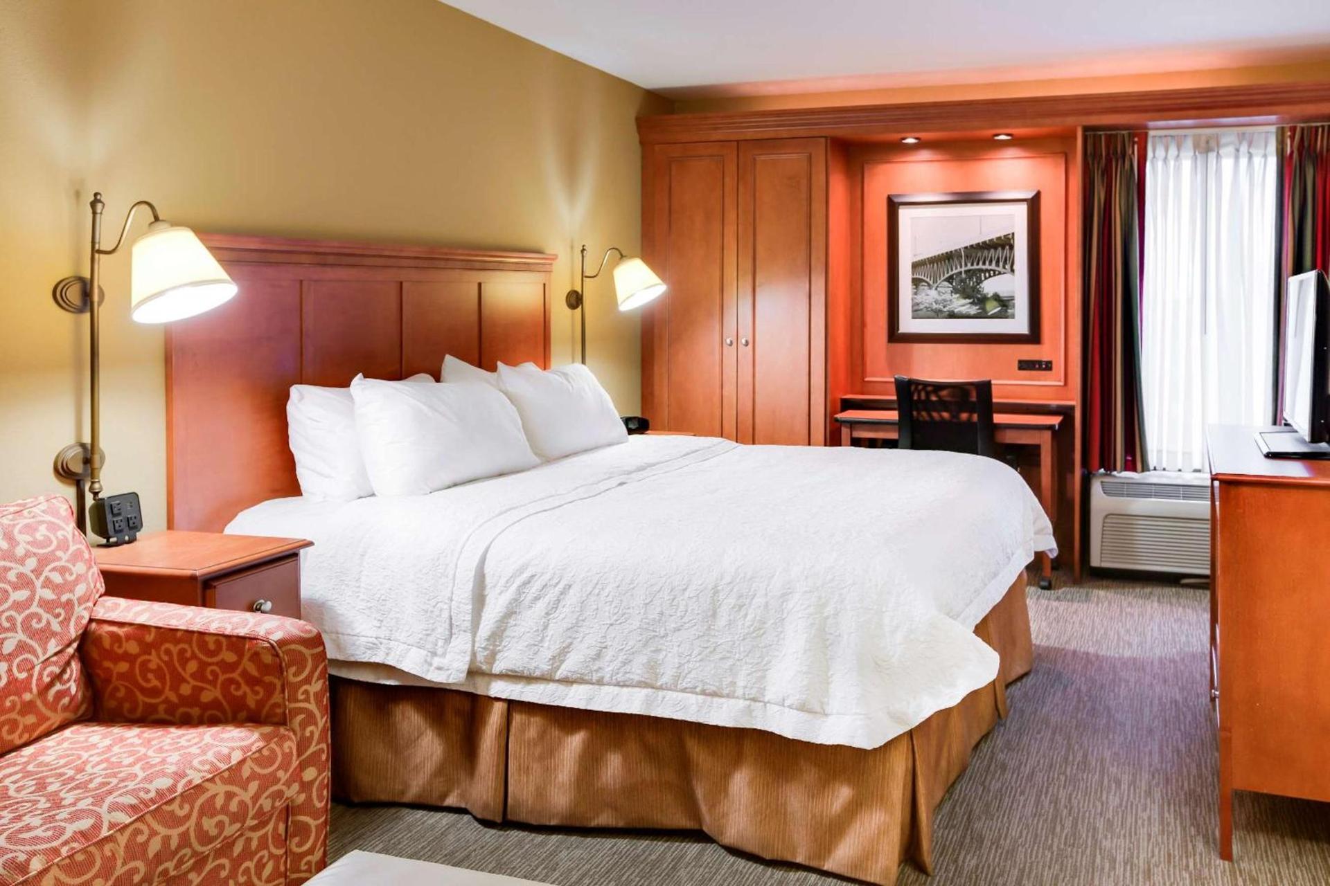 Pittsburgh Airport Inn and Suites photo 19