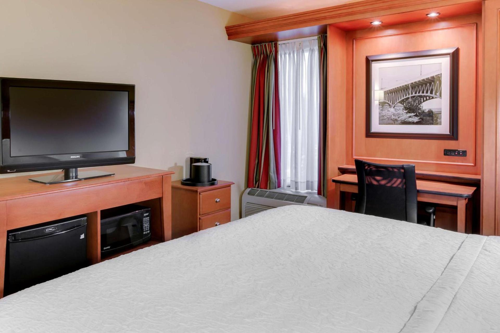 Pittsburgh Airport Inn and Suites photo 29