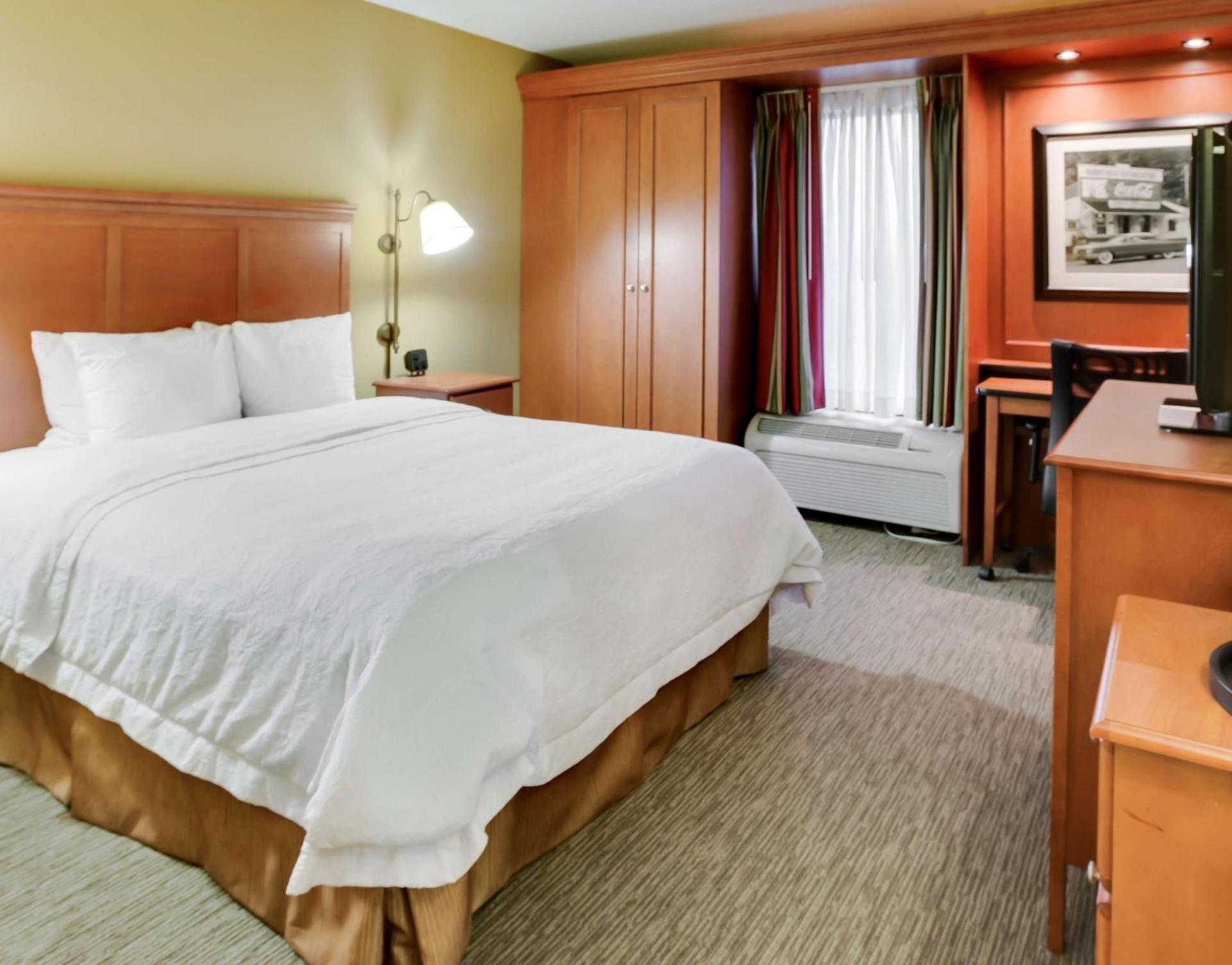 Pittsburgh Airport Inn and Suites photo 30