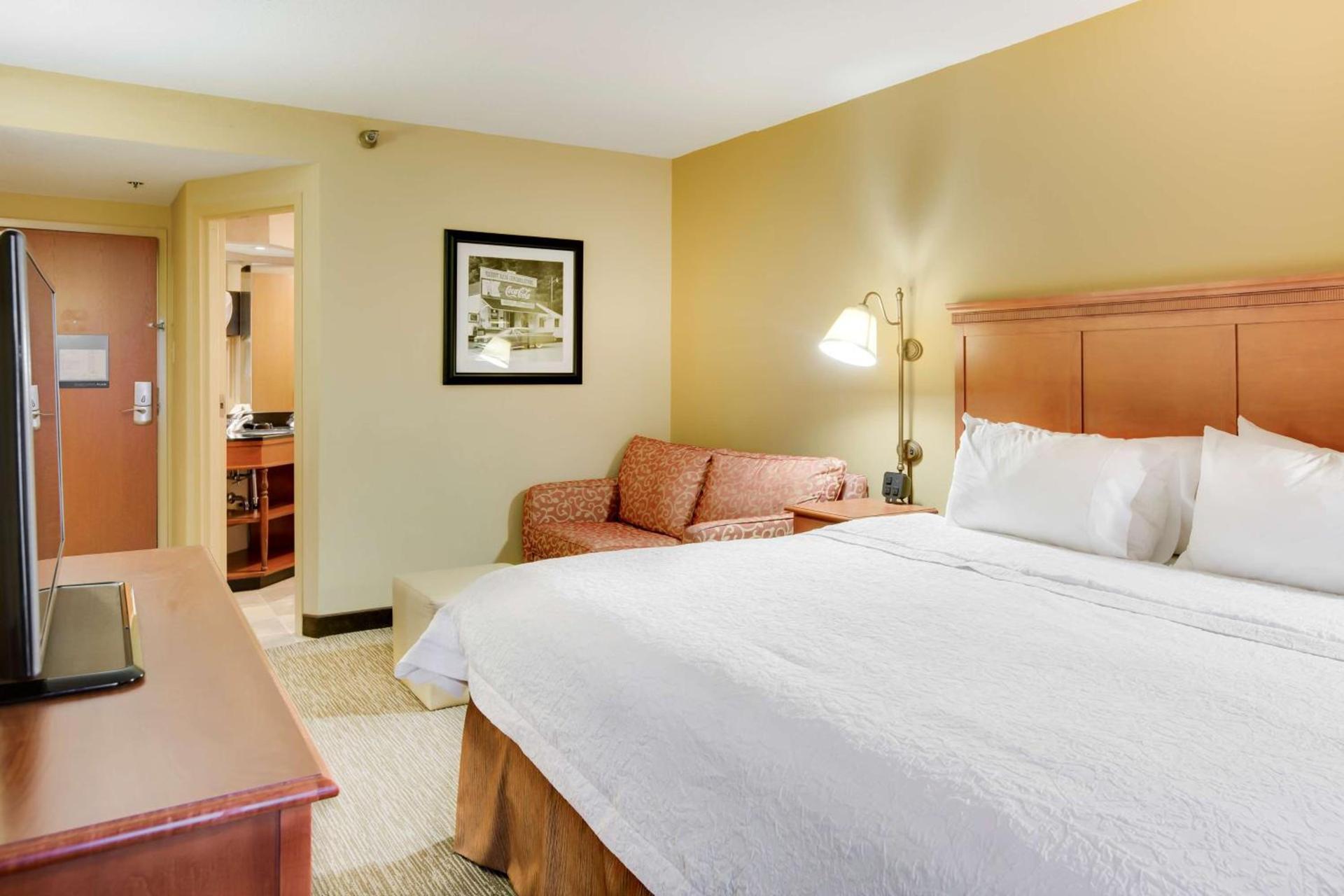 Pittsburgh Airport Inn and Suites photo 34