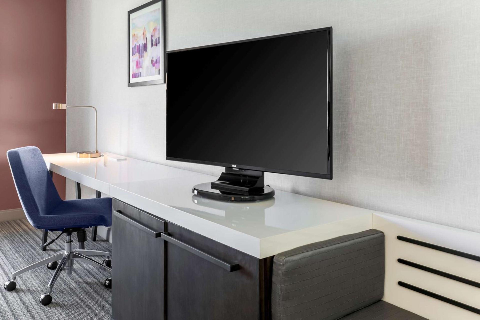 Hilton Garden Inn Reno photo 32