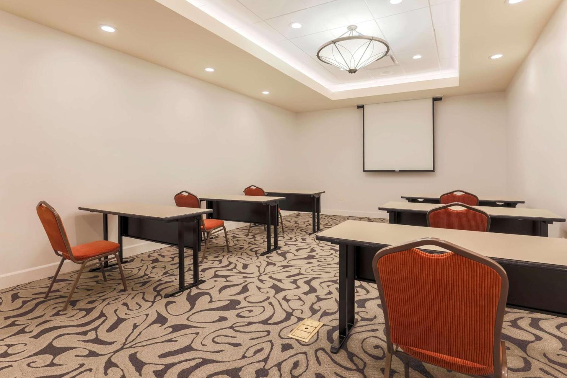 Hilton Garden Inn Reno photo 42
