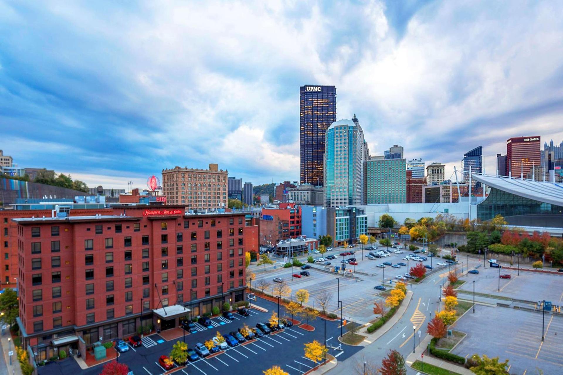 Hampton Inn & Suites Pittsburgh Downtown photo 4