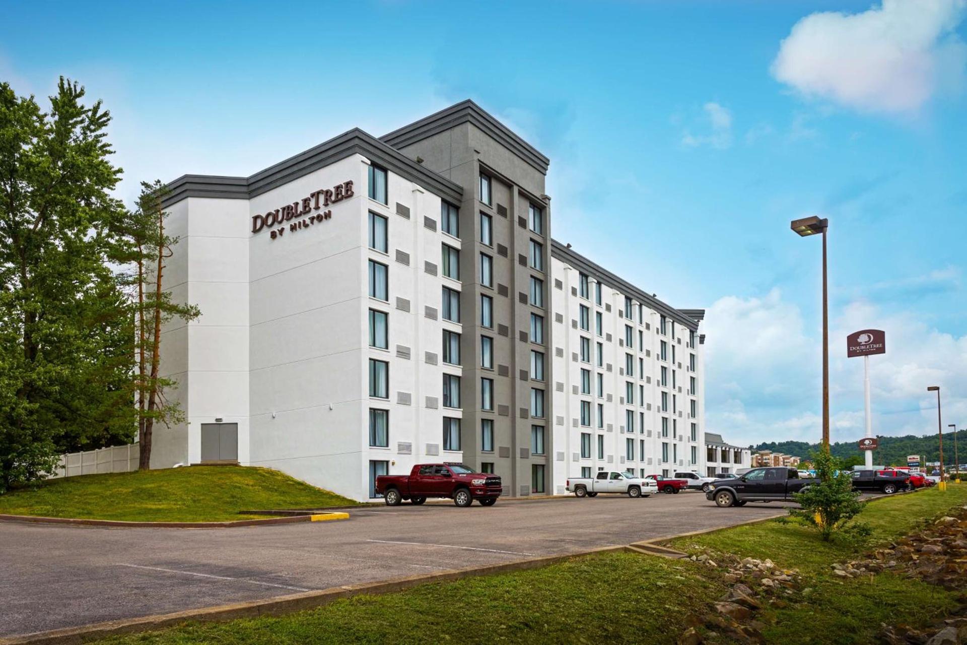 DoubleTree by Hilton Washington Meadow Lands Casino Area photo 5
