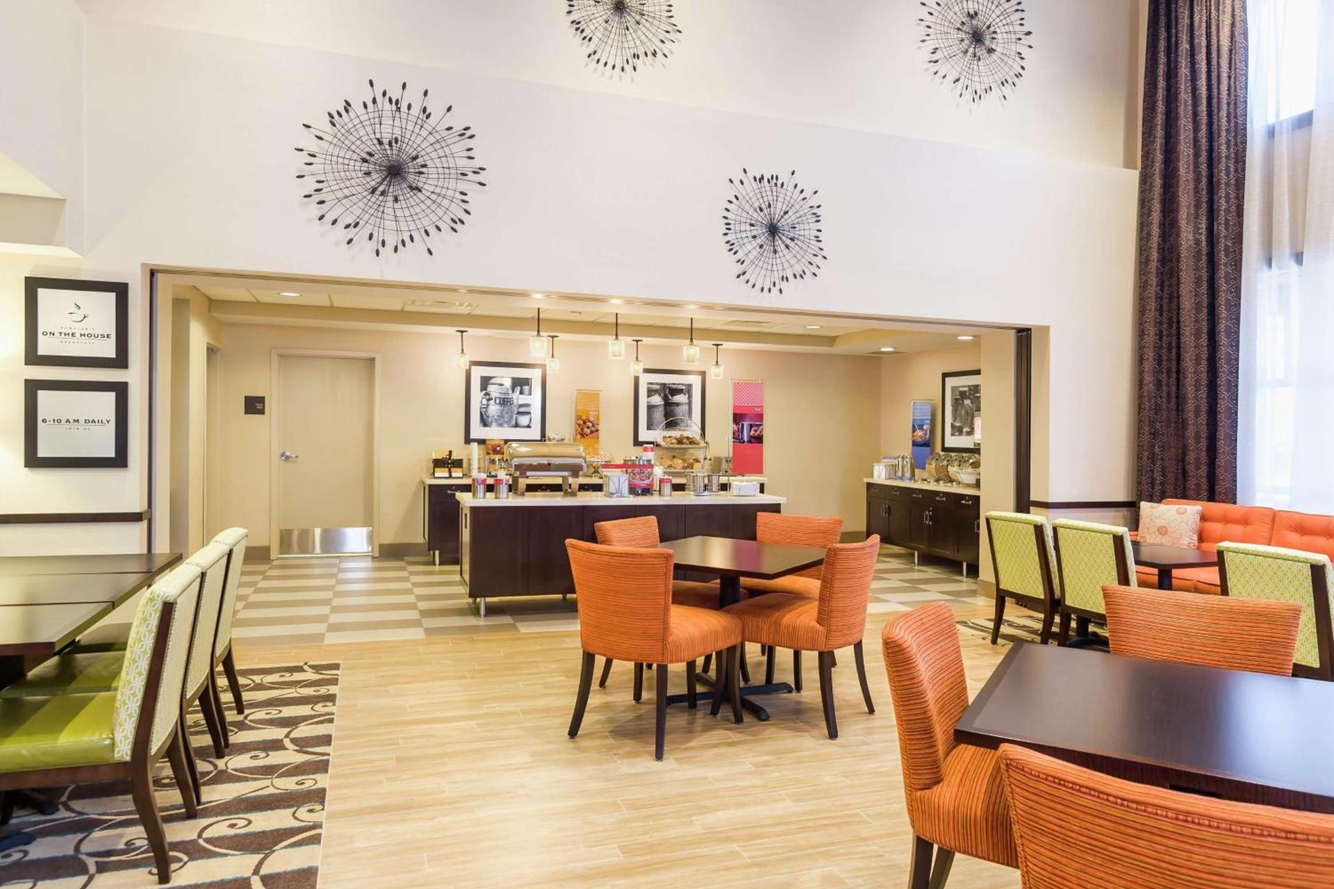 Hampton Inn & Suites San Bernardino photo 3