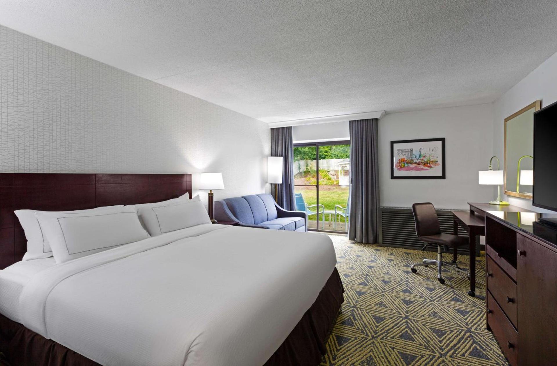 DoubleTree by Hilton Washington Meadow Lands Casino Area photo 37