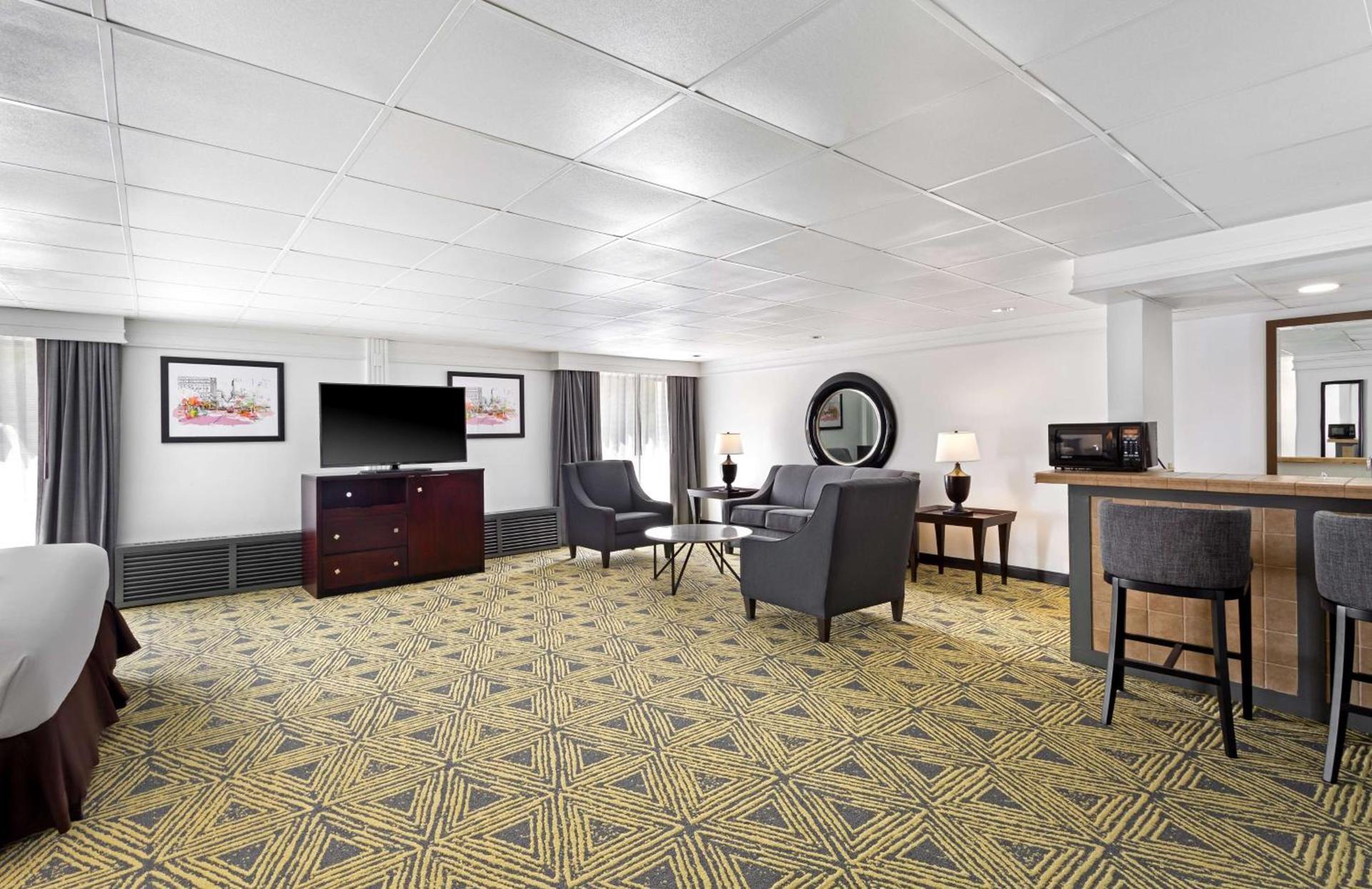 DoubleTree by Hilton Washington Meadow Lands Casino Area photo 36
