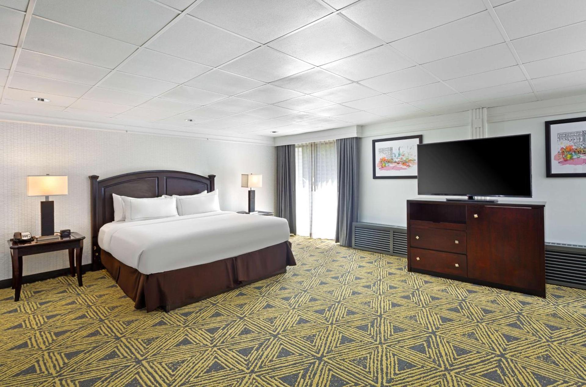 DoubleTree by Hilton Washington Meadow Lands Casino Area photo 41