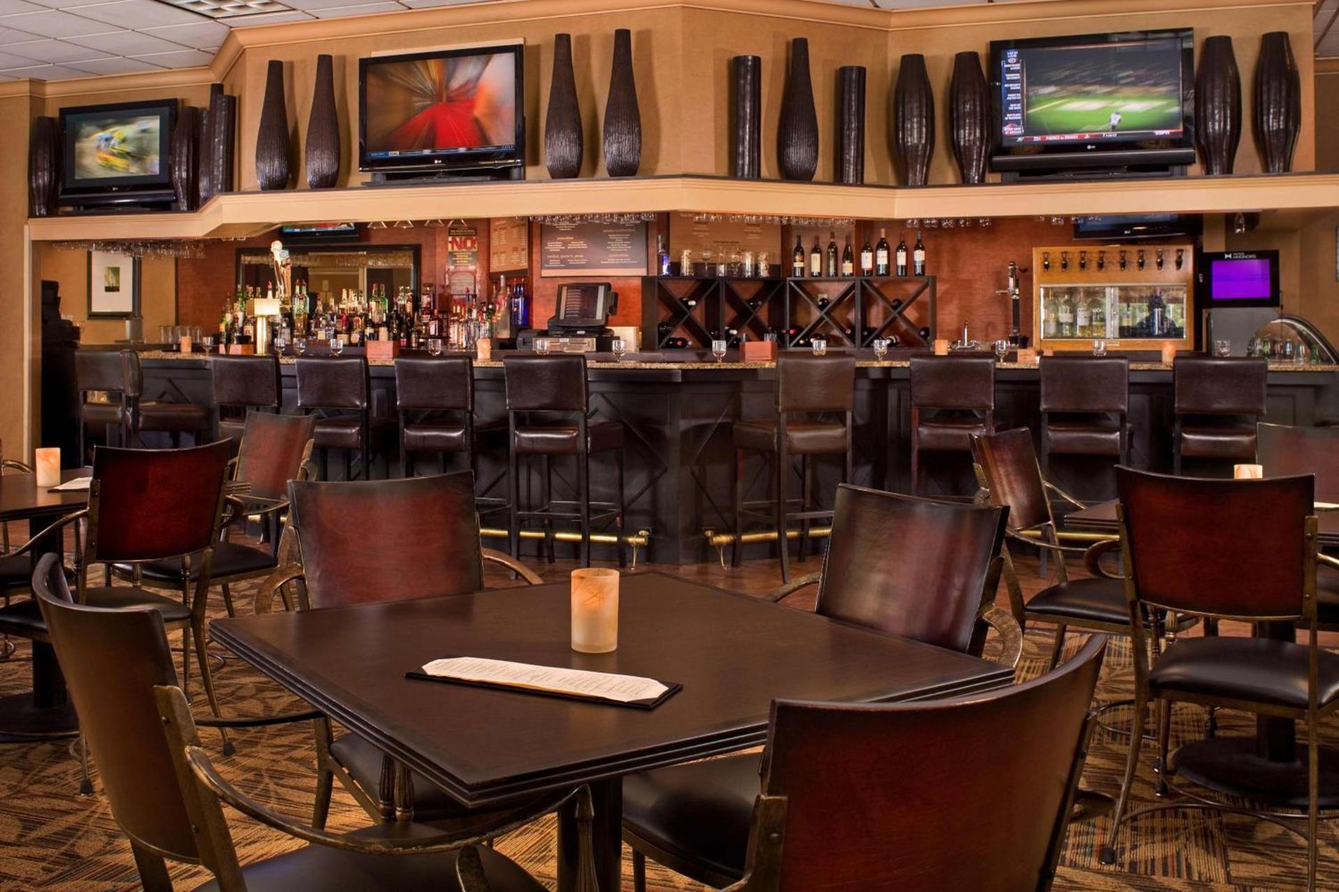 DoubleTree by Hilton Washington Meadow Lands Casino Area photo 55