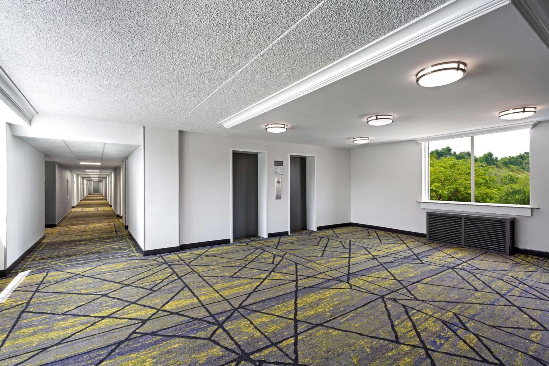 DoubleTree by Hilton Washington Meadow Lands Casino Area photo 57