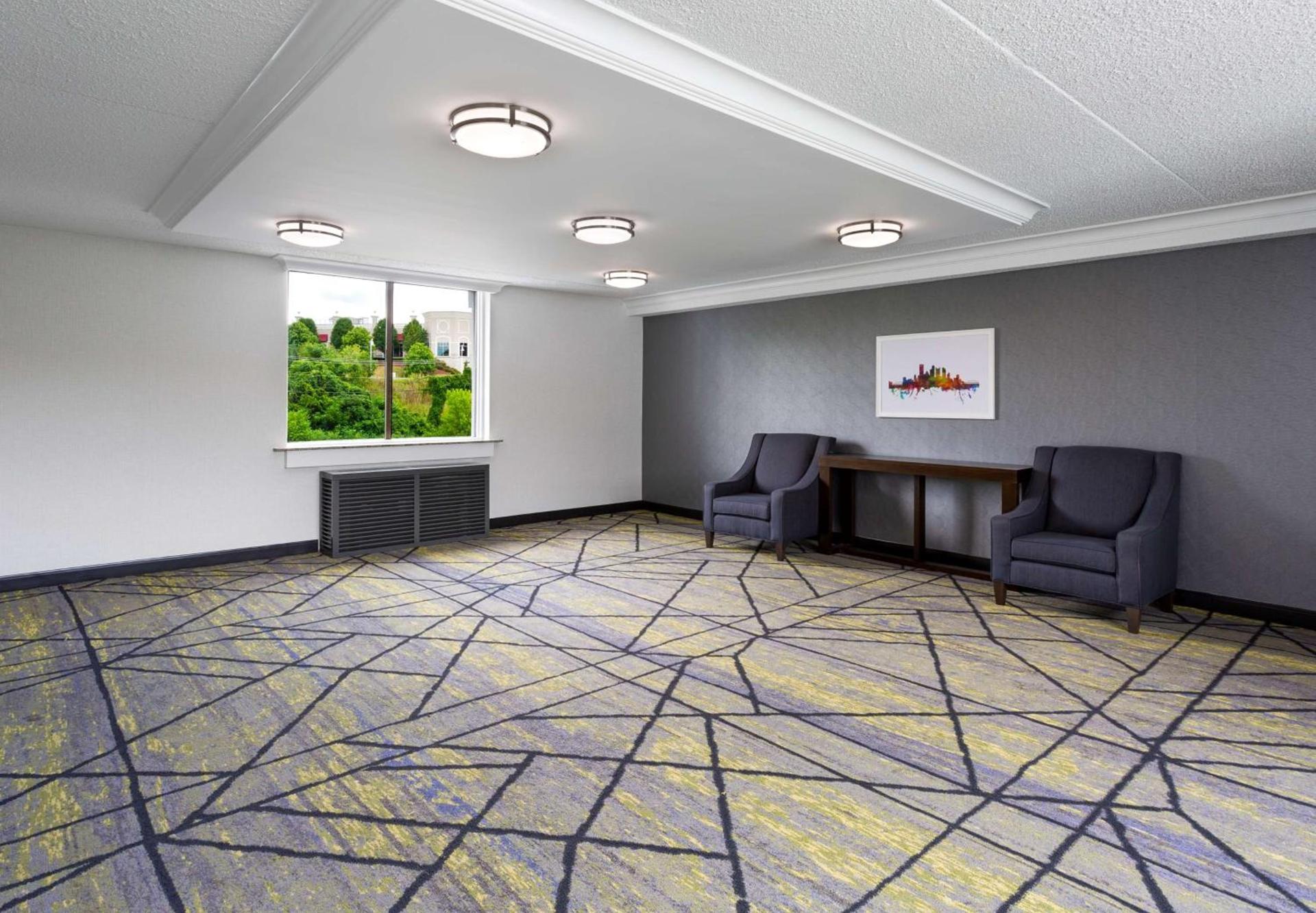 DoubleTree by Hilton Washington Meadow Lands Casino Area photo 58