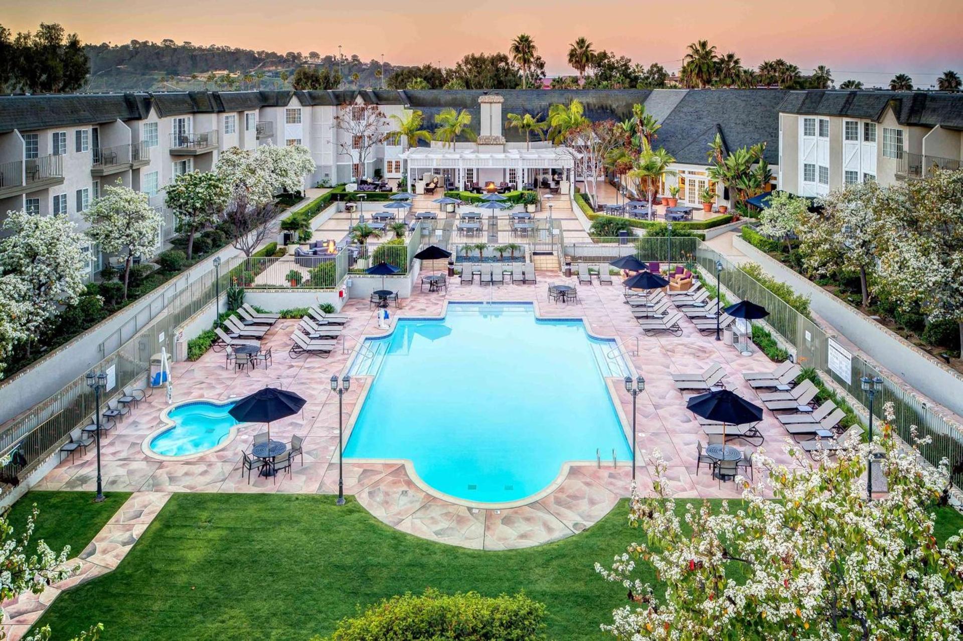 Hilton San Diego/Del Mar photo 10