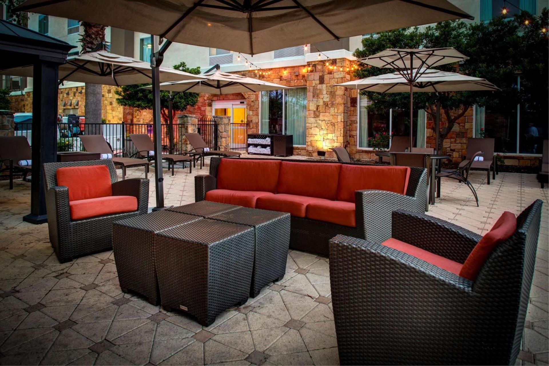 Hampton Inn & Suites Boerne photo 16