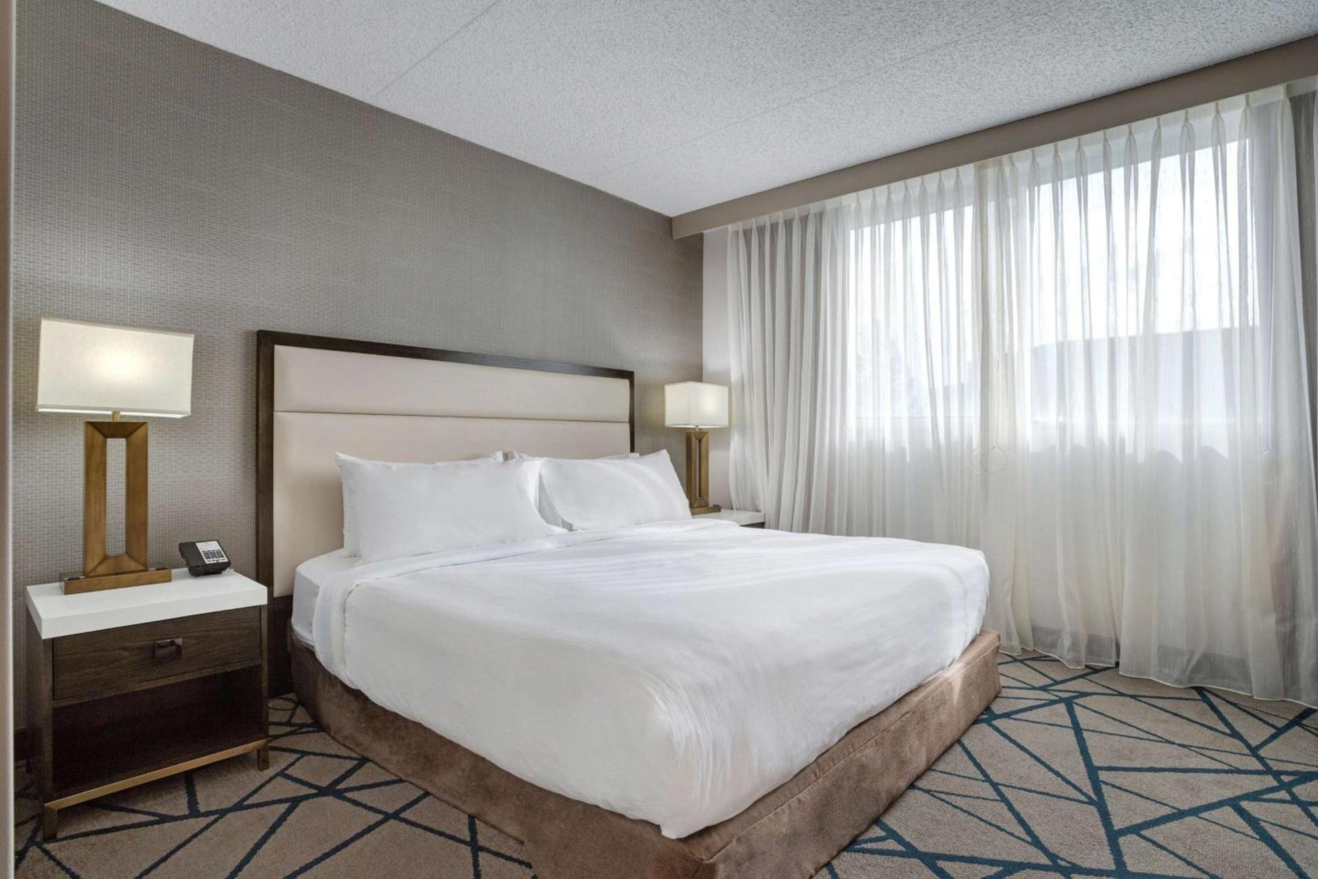 Embassy Suites by Hilton Seattle Bellevue photo 23