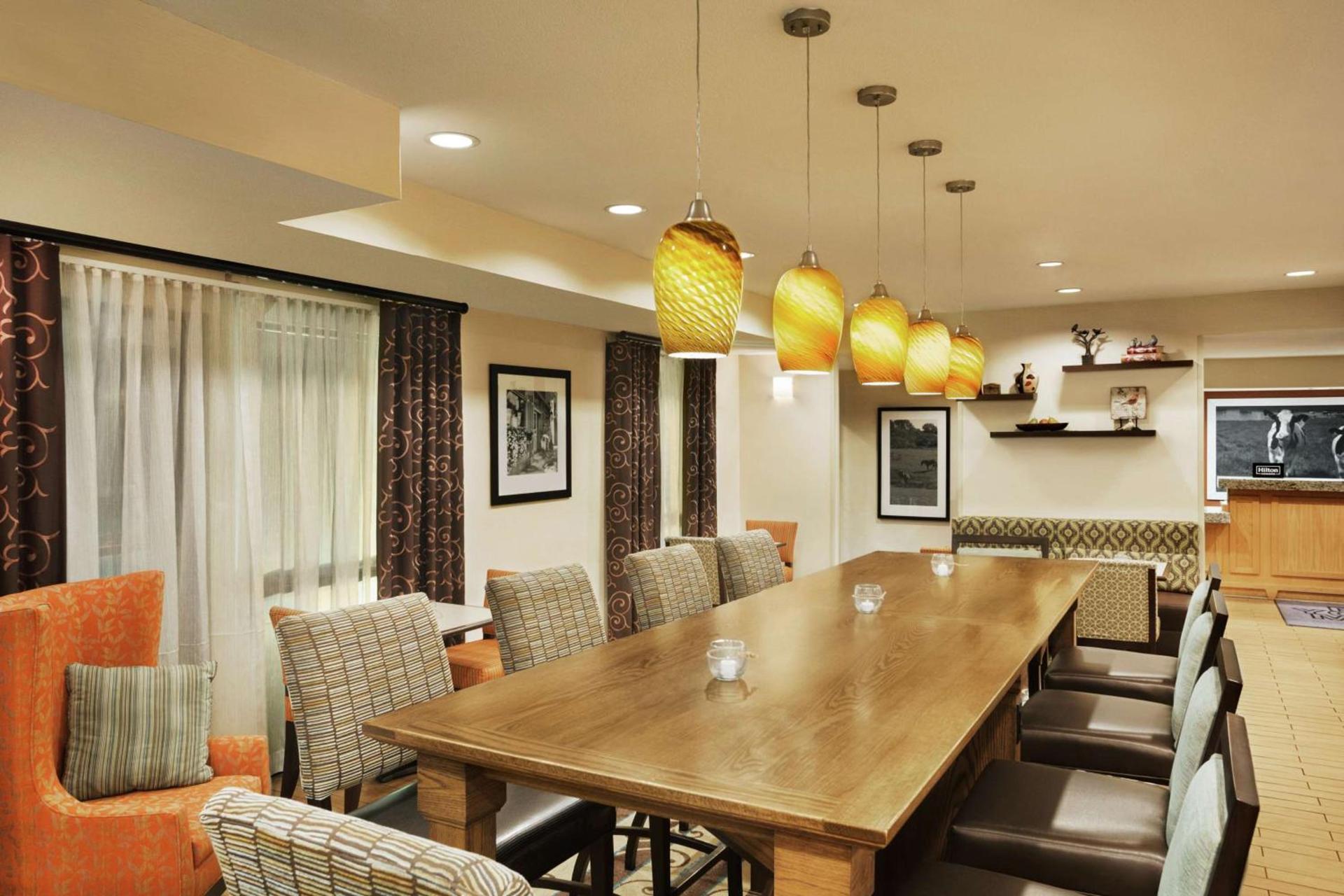 Hampton Inn Shawnee photo 5