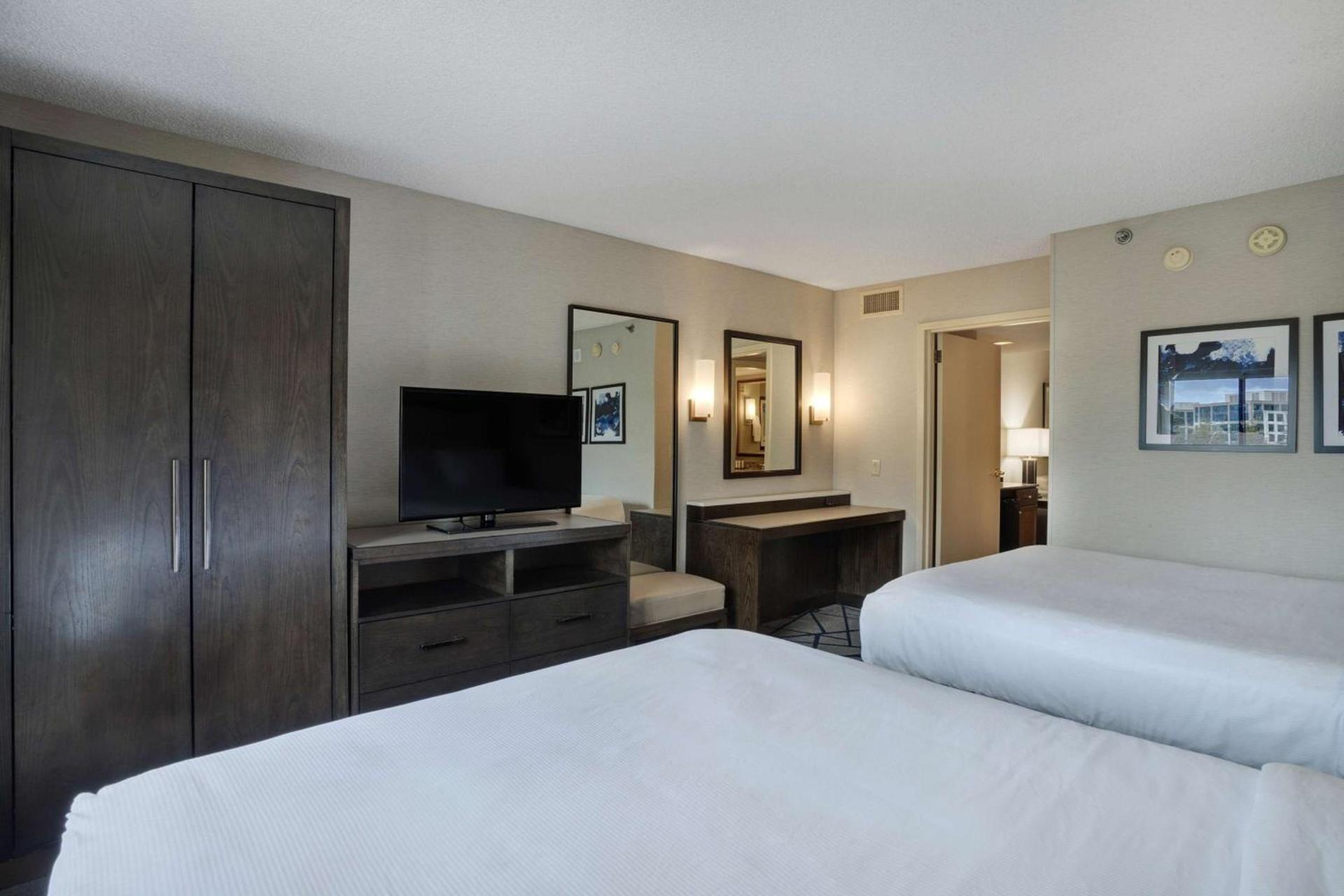 Embassy Suites by Hilton Seattle Bellevue photo 29