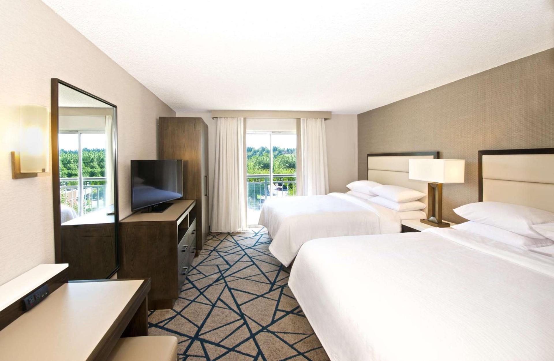 Embassy Suites by Hilton Seattle Bellevue photo 36