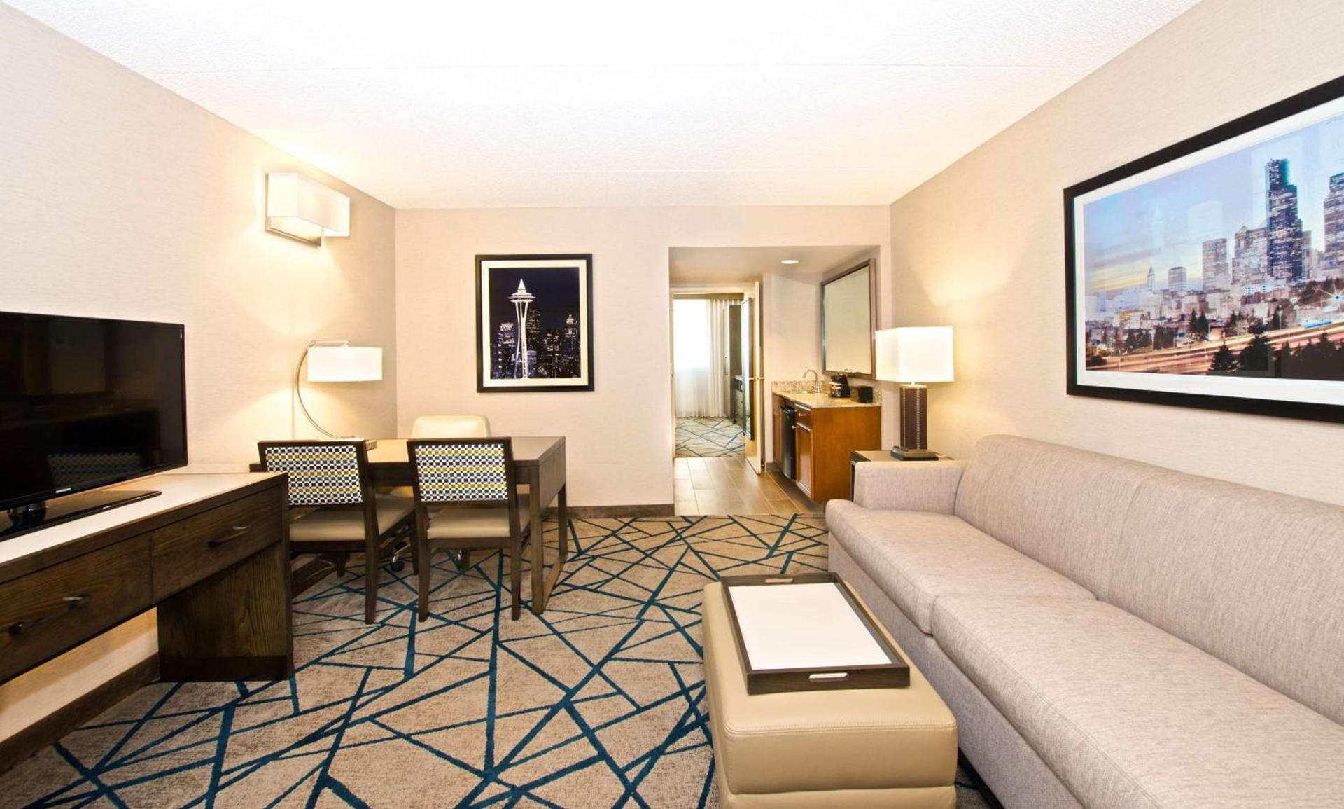 Embassy Suites by Hilton Seattle Bellevue photo 38