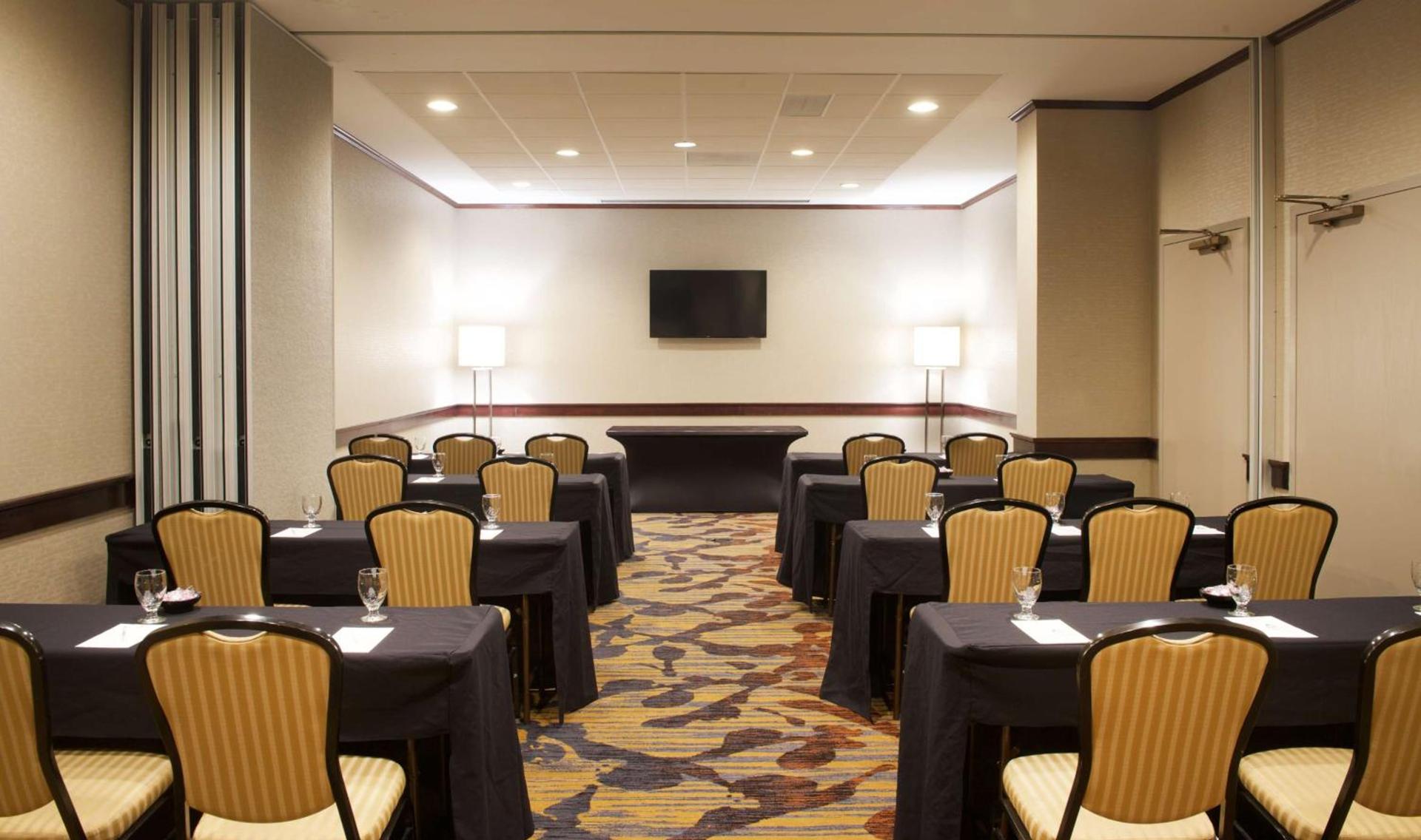Embassy Suites by Hilton Seattle Bellevue photo 45