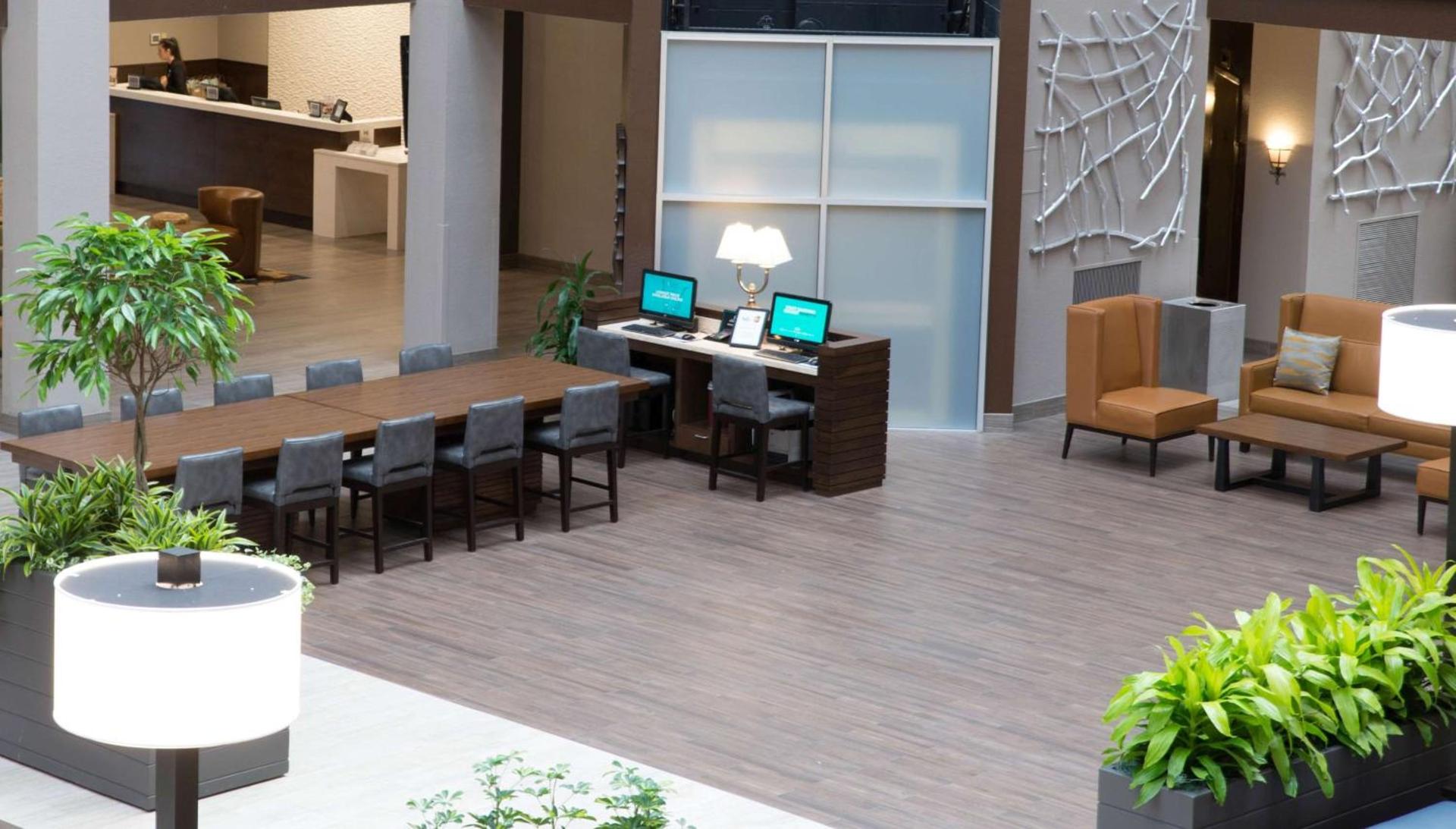 Embassy Suites by Hilton Seattle Bellevue photo 52