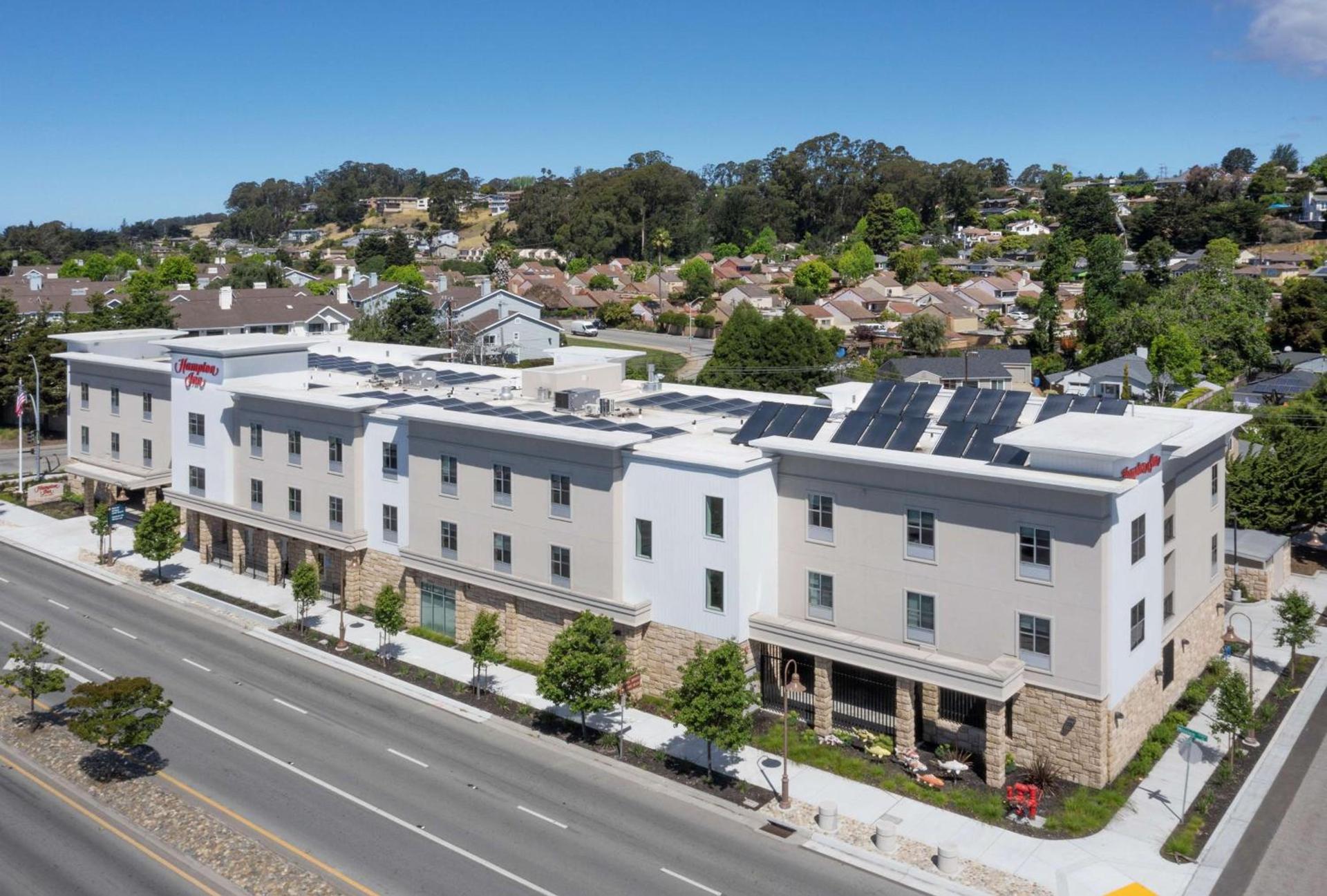 Hampton Inn Santa Cruz West, Ca photo 3