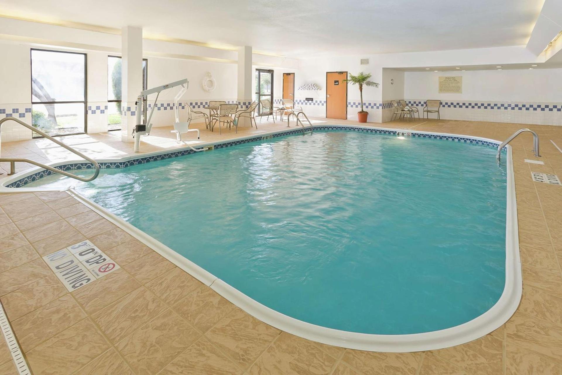 Hampton Inn San Angelo photo 7