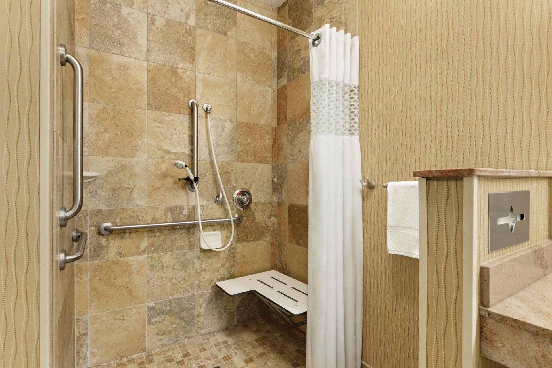 Hampton Inn San Angelo photo 13