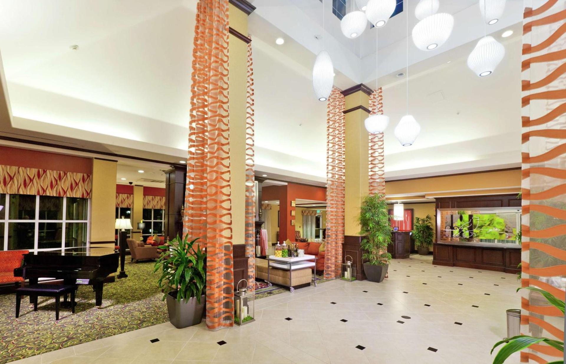 Hilton Garden Inn Fontana photo 11