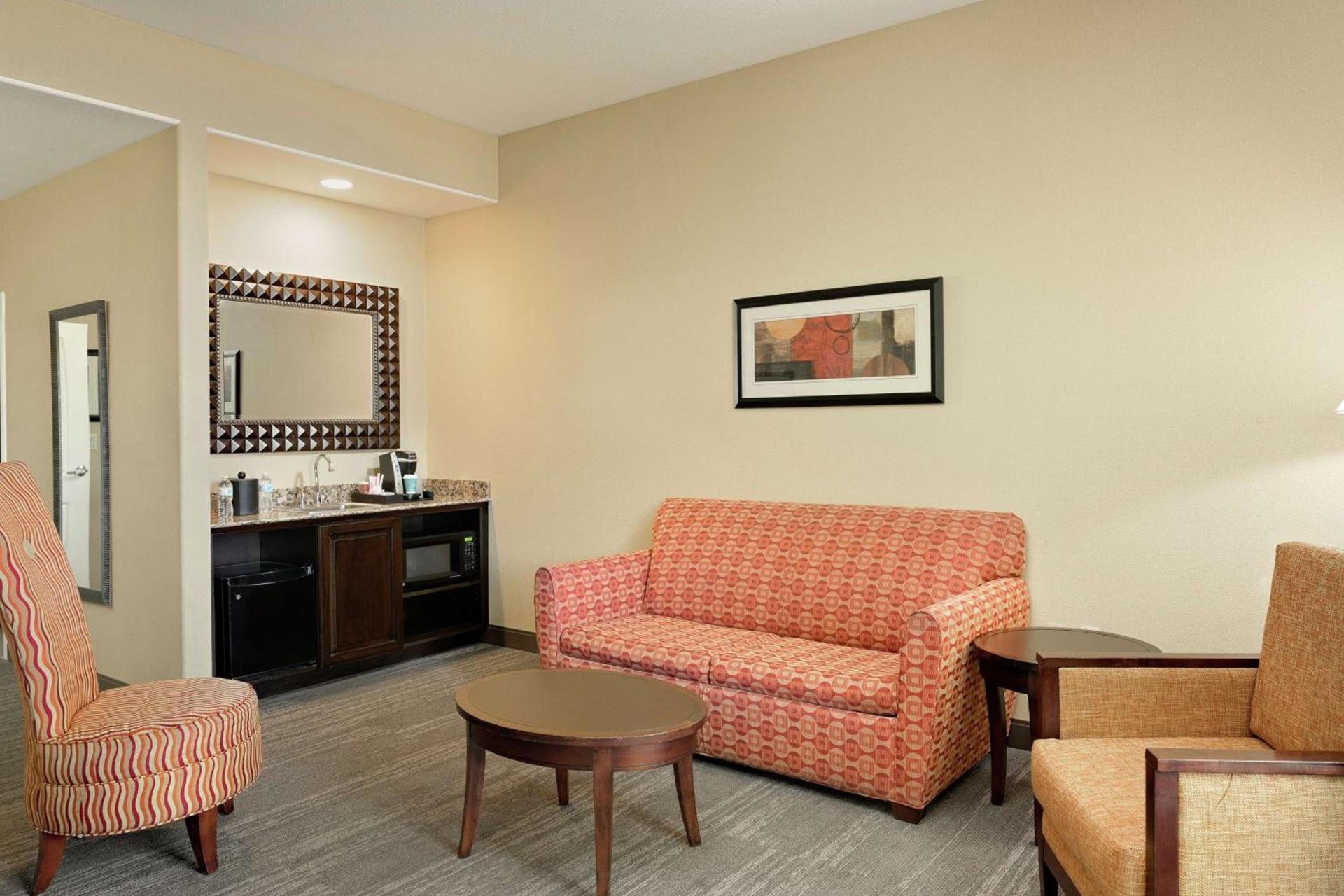 Hilton Garden Inn Fontana photo 44