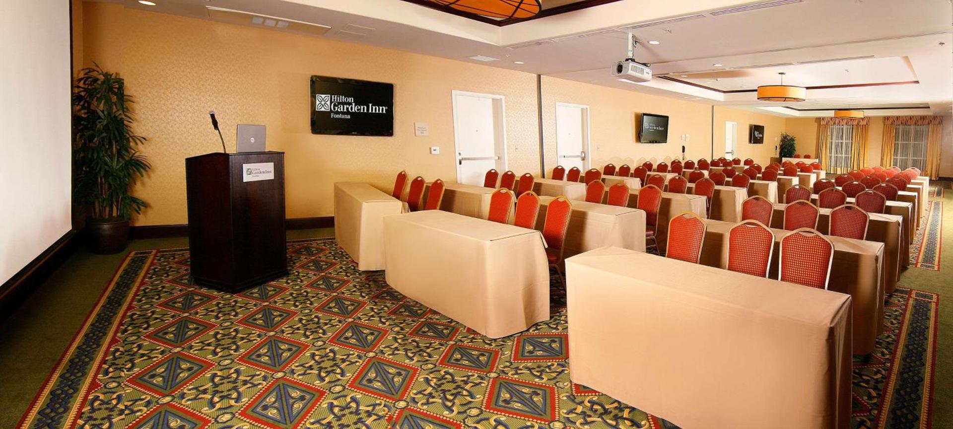Hilton Garden Inn Fontana photo 60
