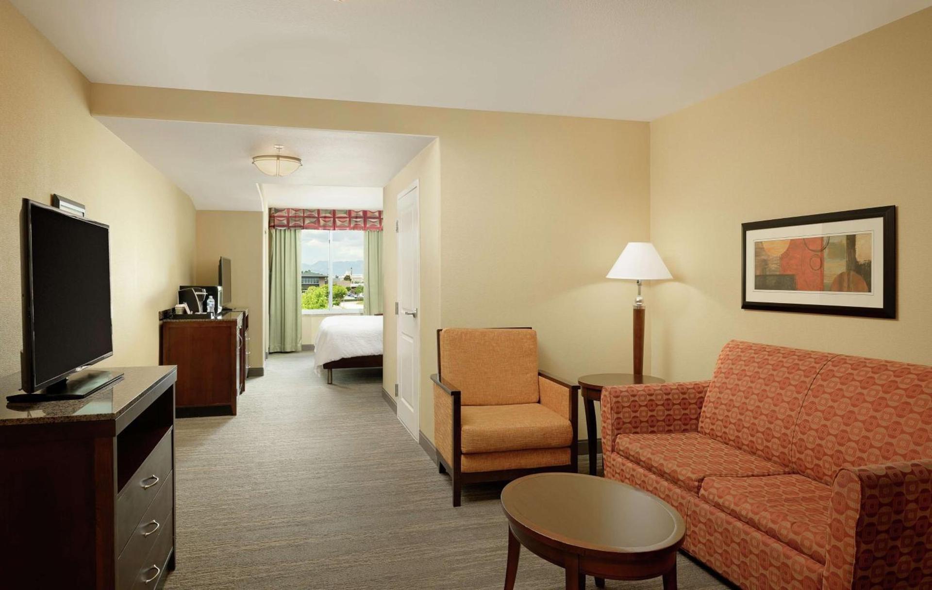 Hilton Garden Inn Fontana photo 65