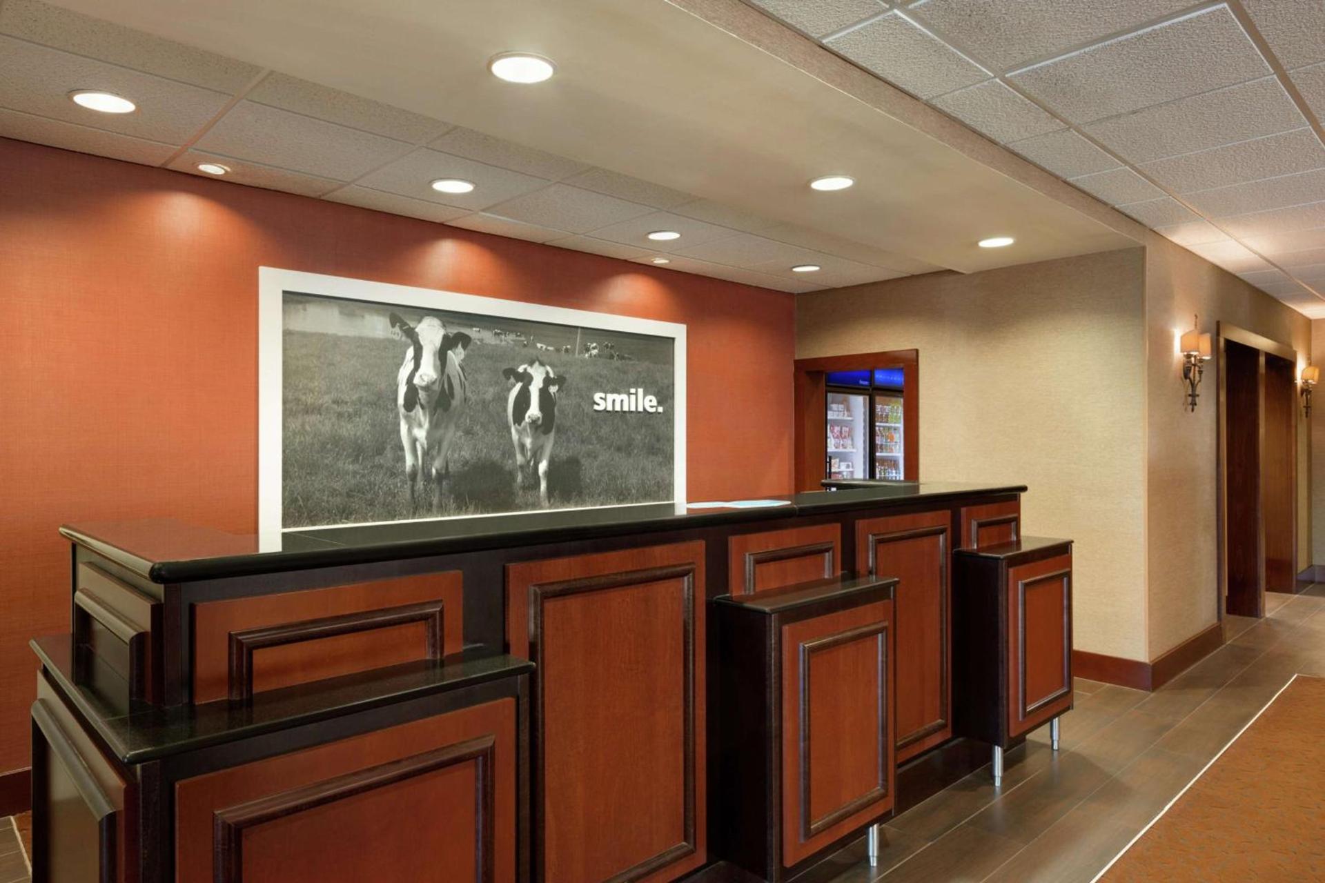 Hampton Inn Wichita Falls-Sikes Senter Mall photo 6