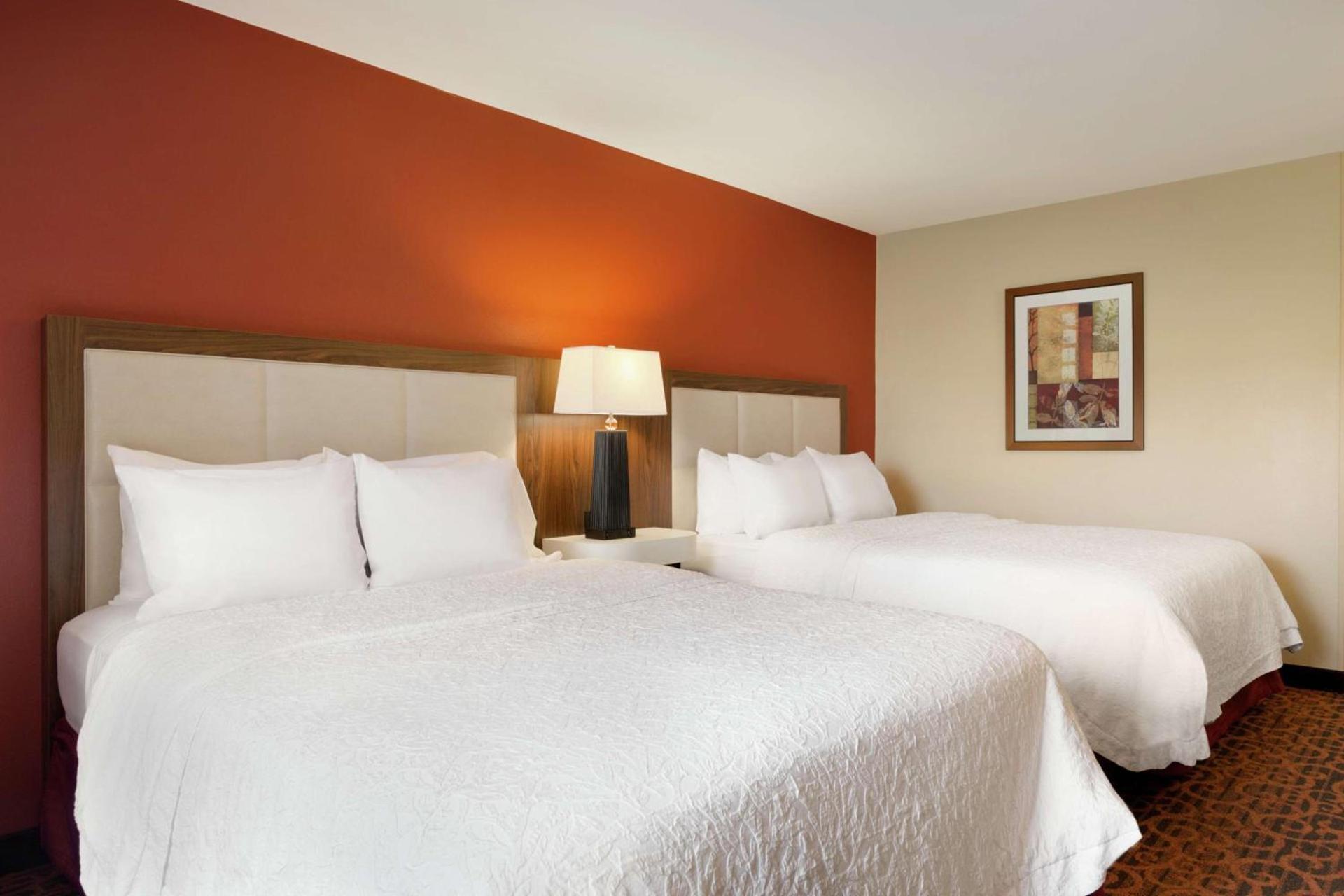 Hampton Inn Wichita Falls-Sikes Senter Mall photo 24