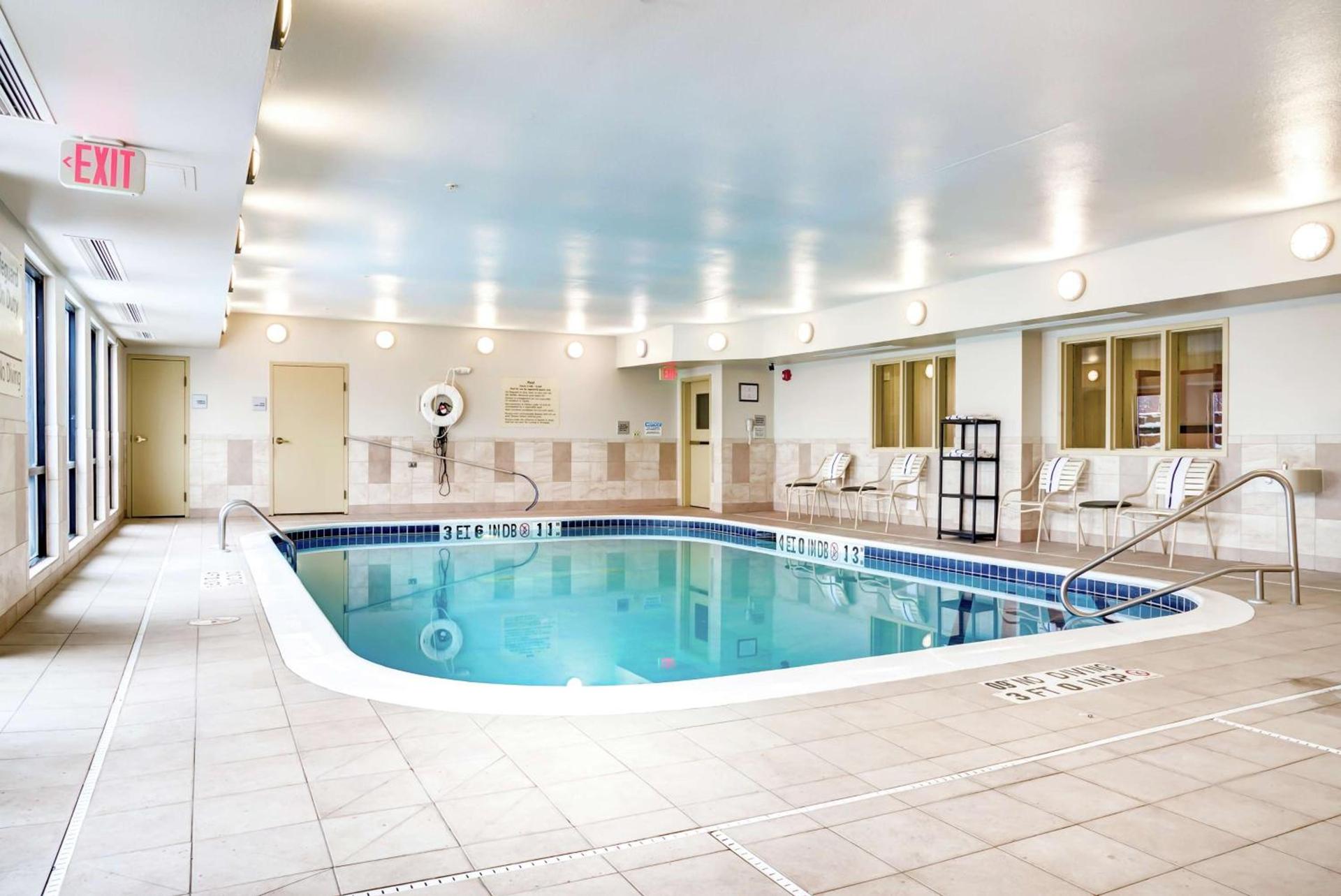 Hampton Inn St. Joseph photo 7