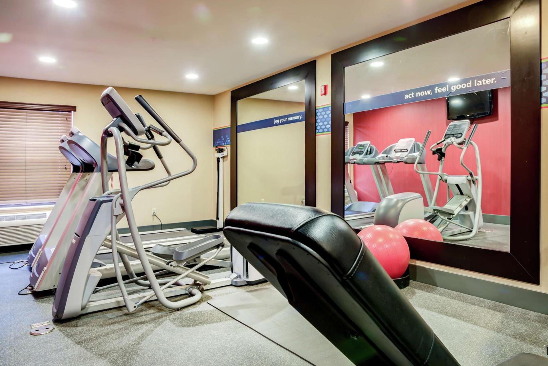 Hampton Inn St. Joseph photo 10